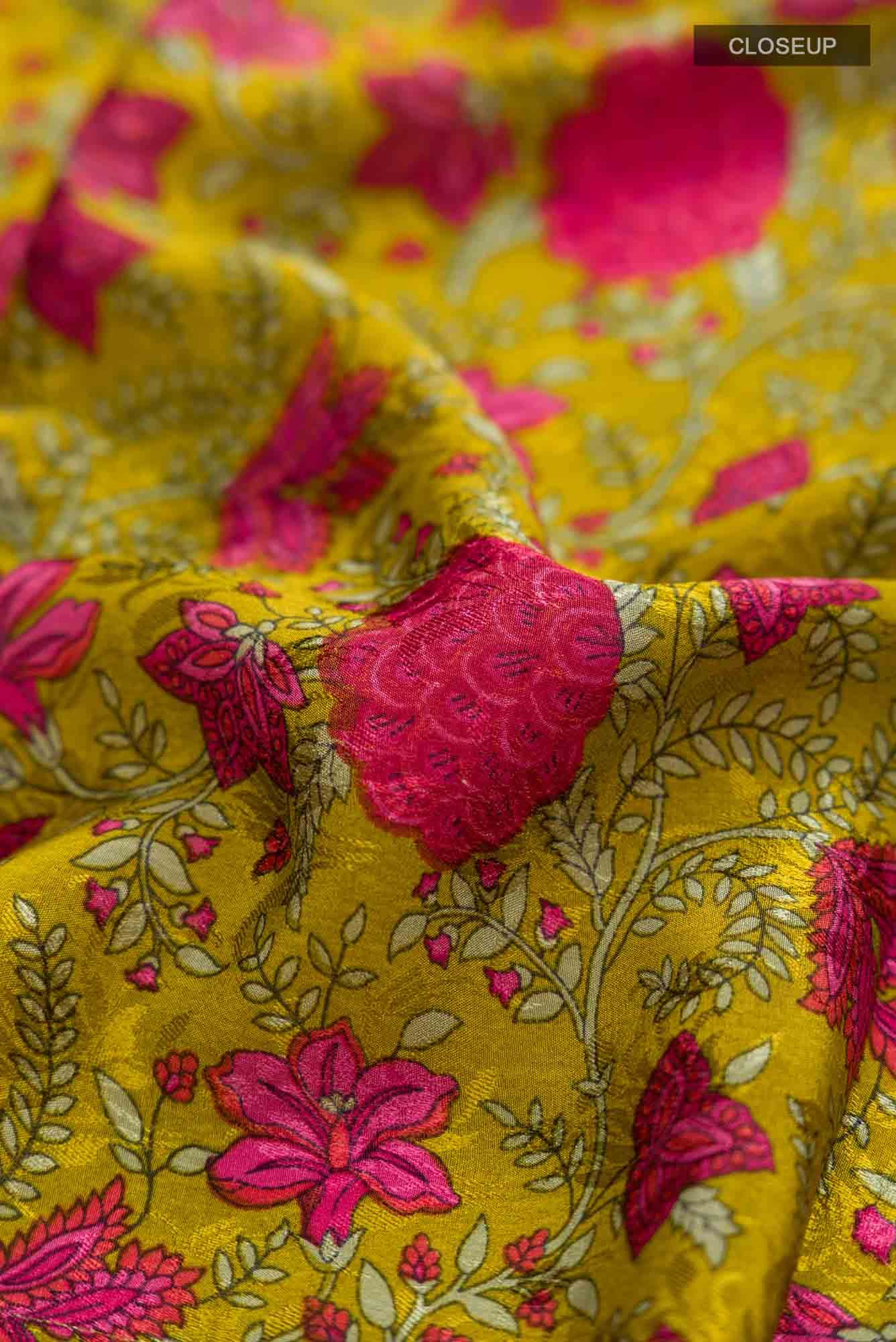 Green Mysore Crepe Saree - Image 2