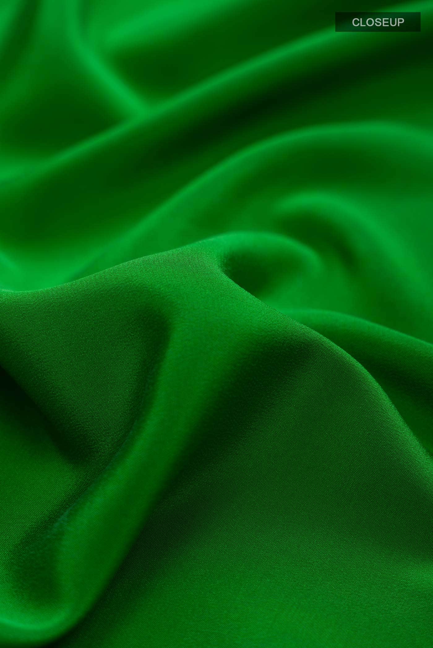 Pure Silk Pure Zari Green Mysore Crepe Saree - Image 3