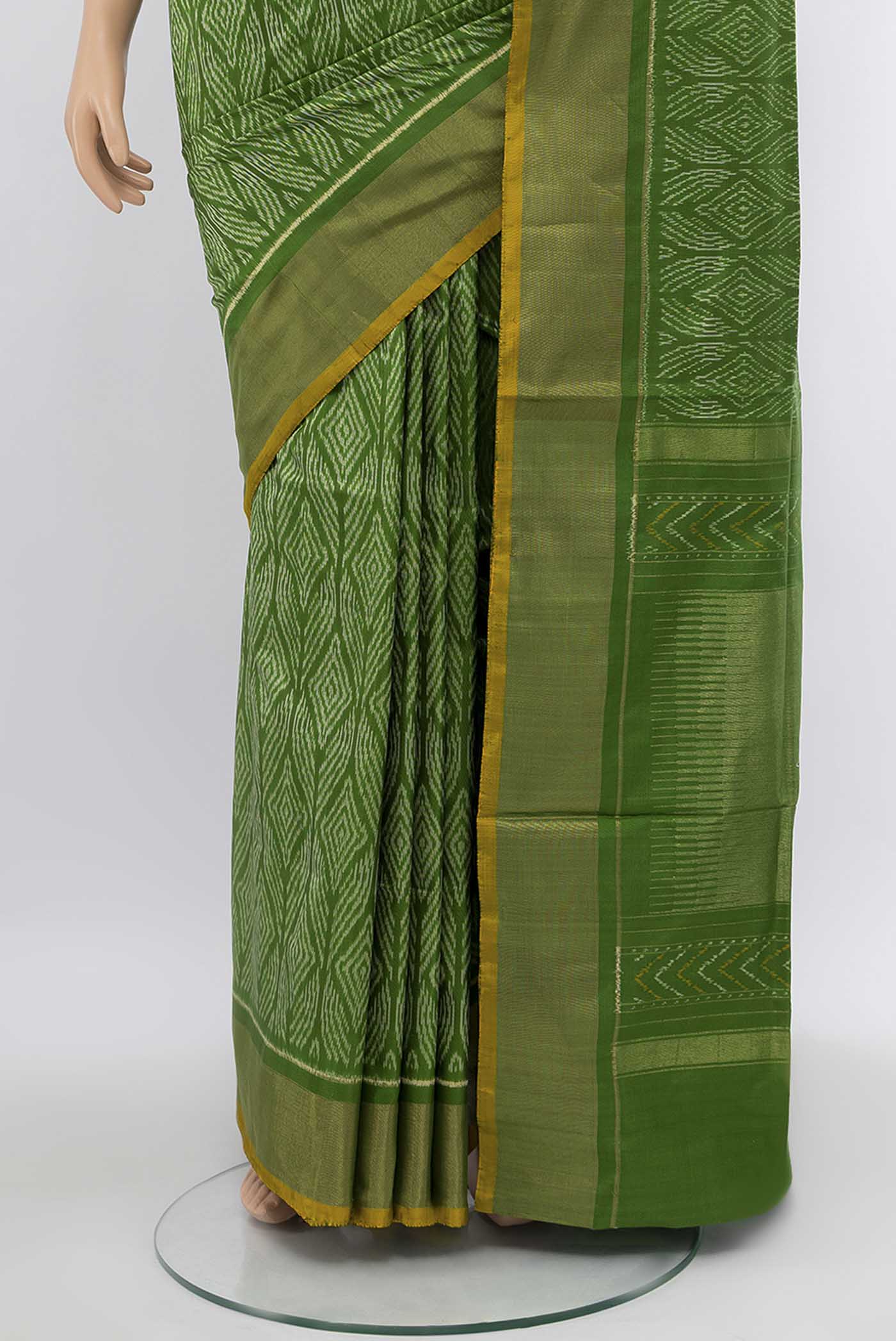Green Pochampally Silk Saree - Image 3
