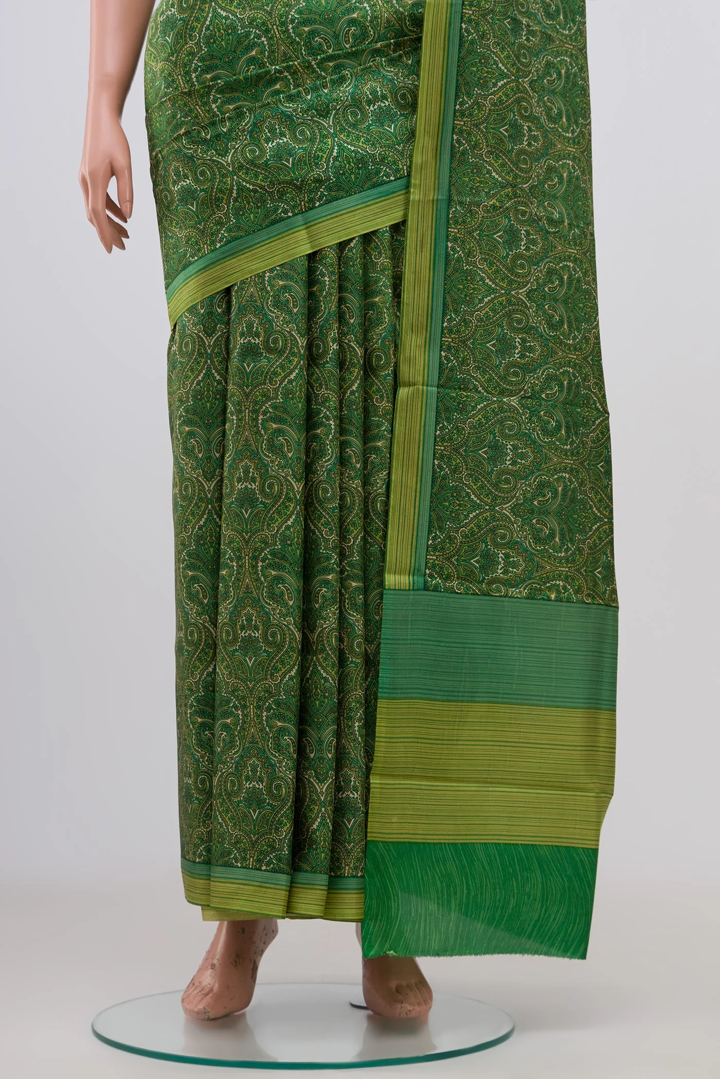 Green Printed Silk Saree - Image 3