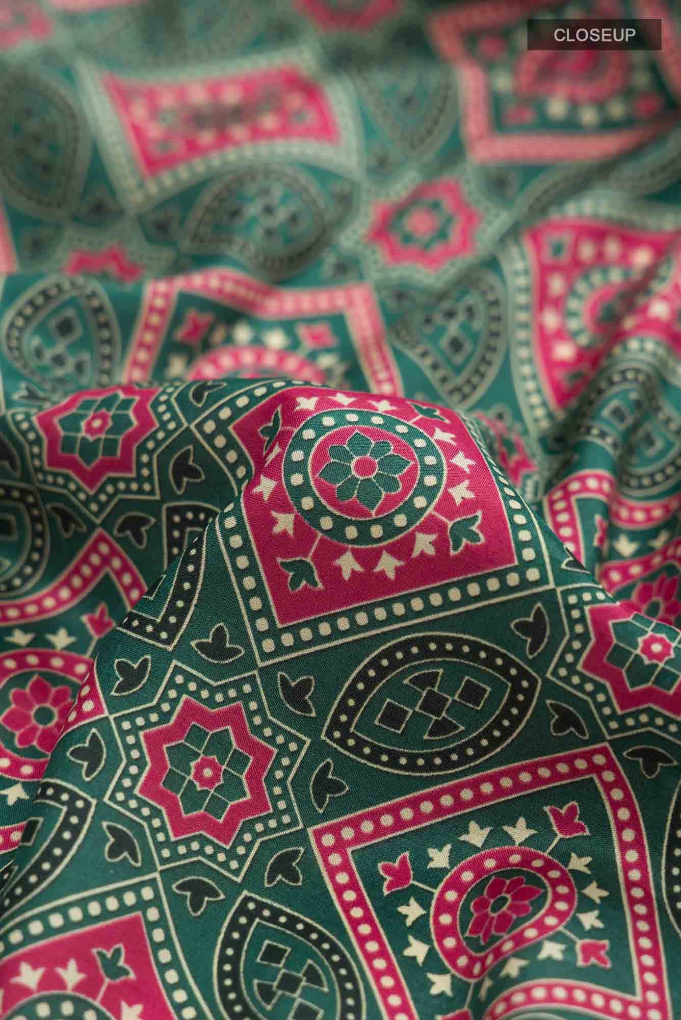 Green Printed Silk Saree - Image 2