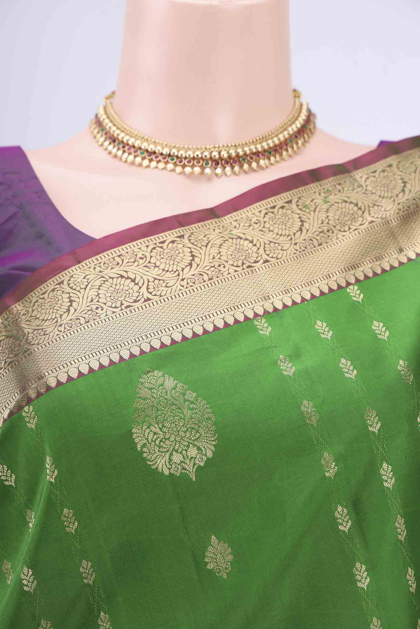 Green Soft Silk Saree - Image 2
