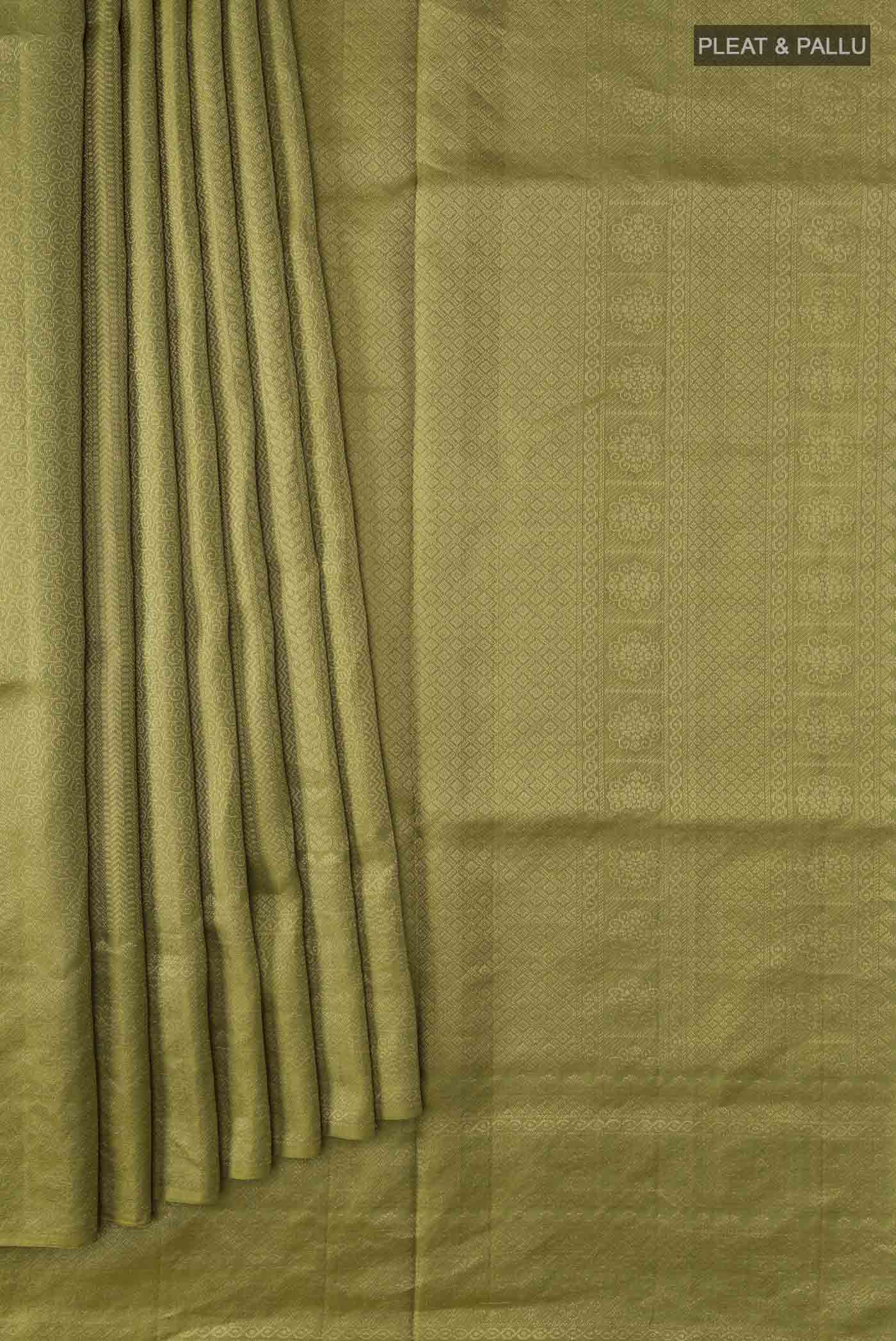 Green Soft Silk Saree - Image 4