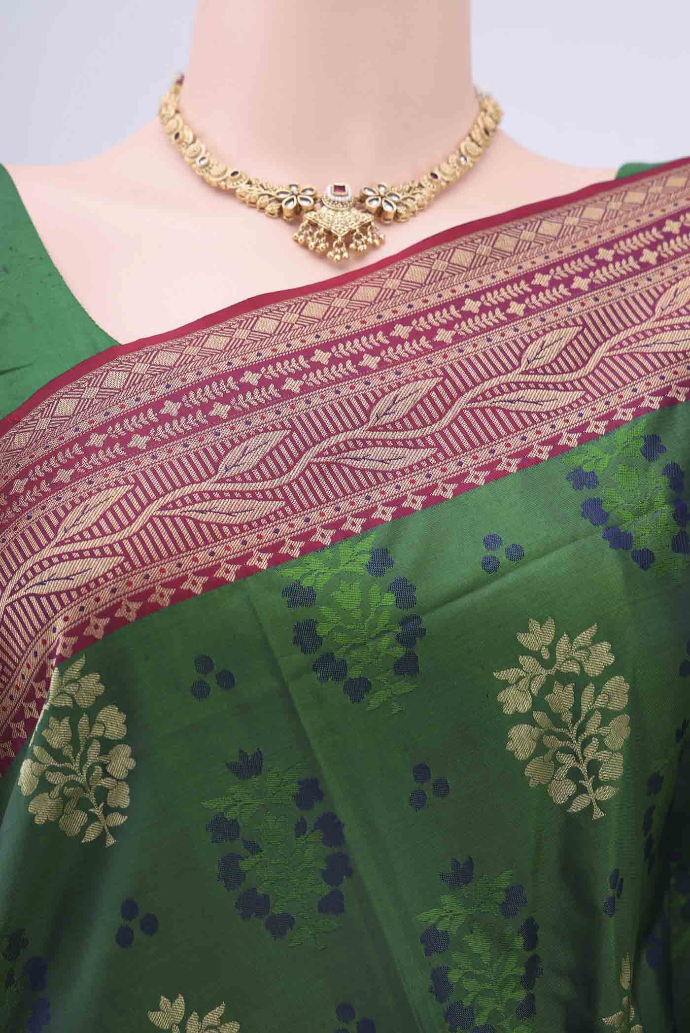 Green Soft Silk Saree - Image 2