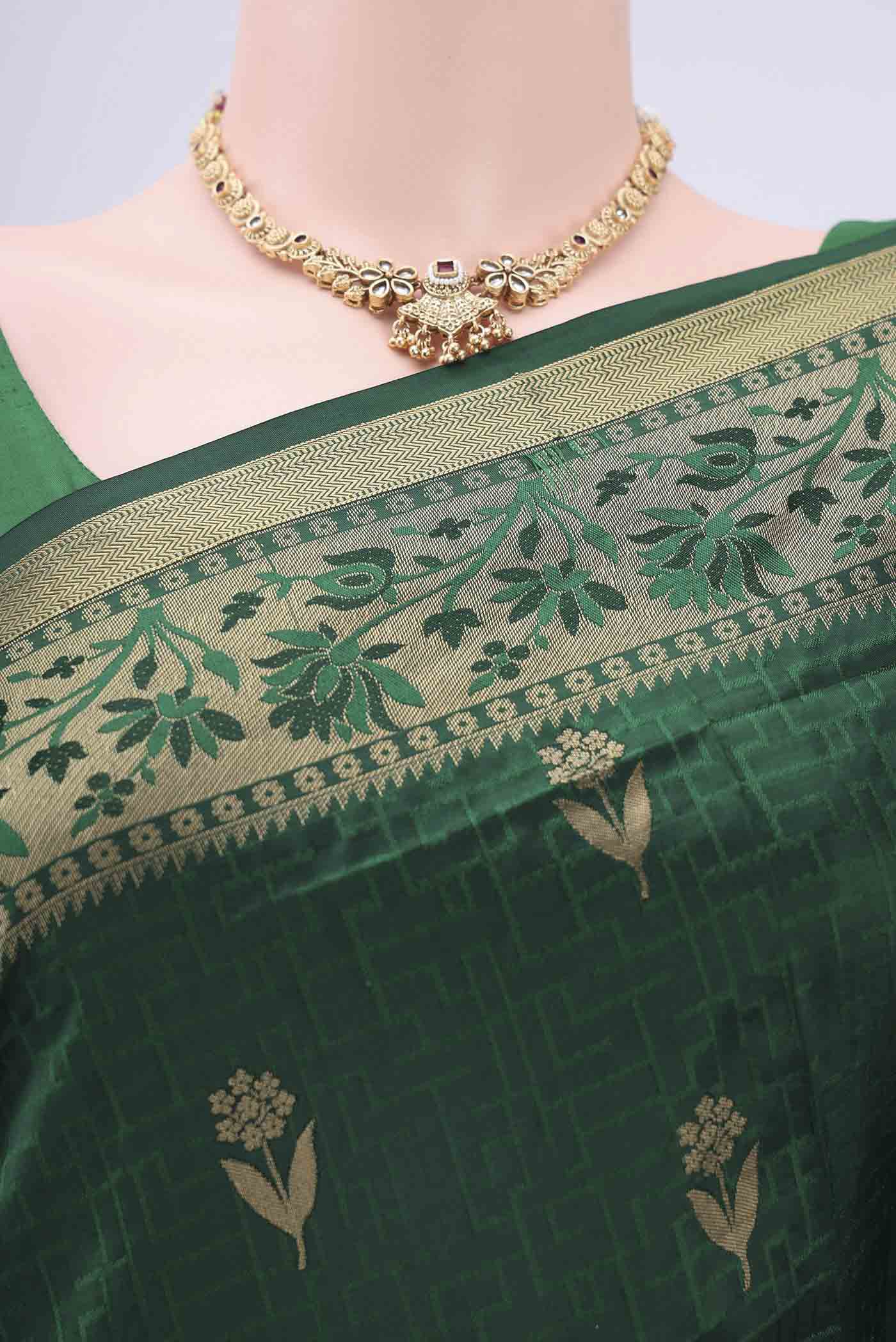 Green Soft Silk Saree - Image 2