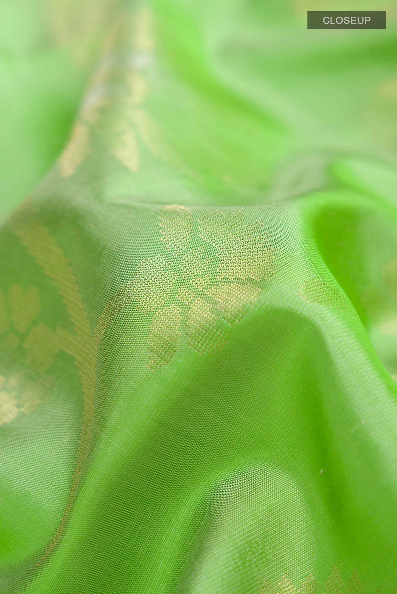 Green Soft Silk Saree - Image 3