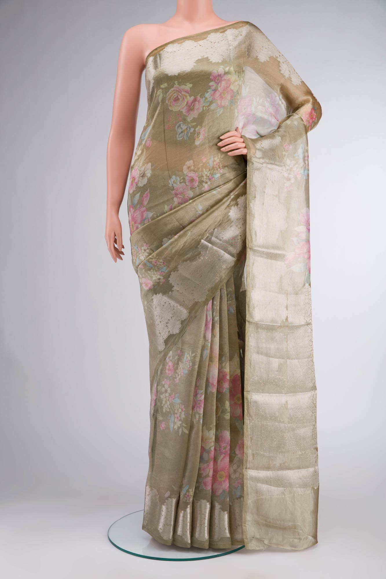 Green Tissue Silk Saree - Image 6