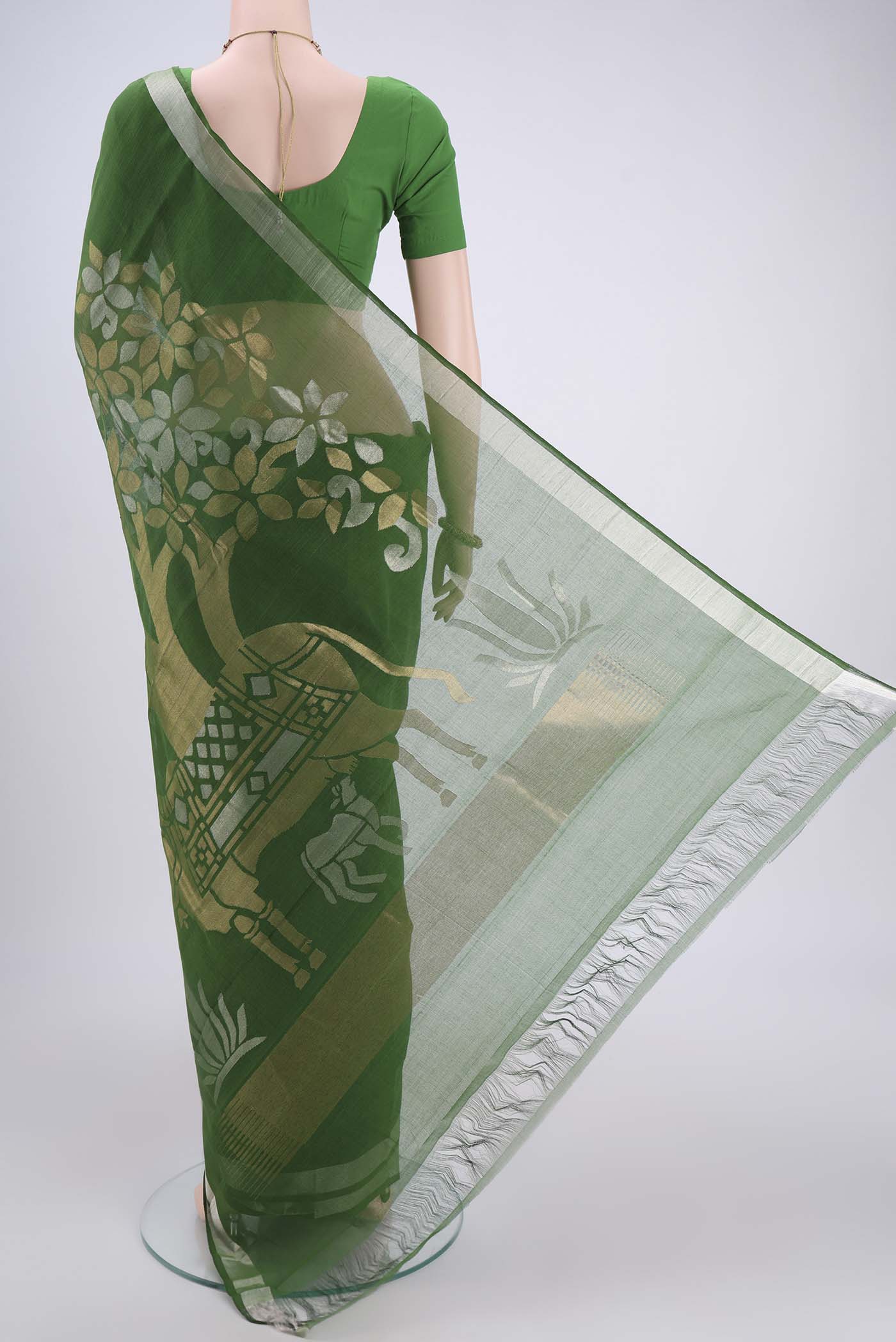 Green Uppada Cotton Saree - Image 3