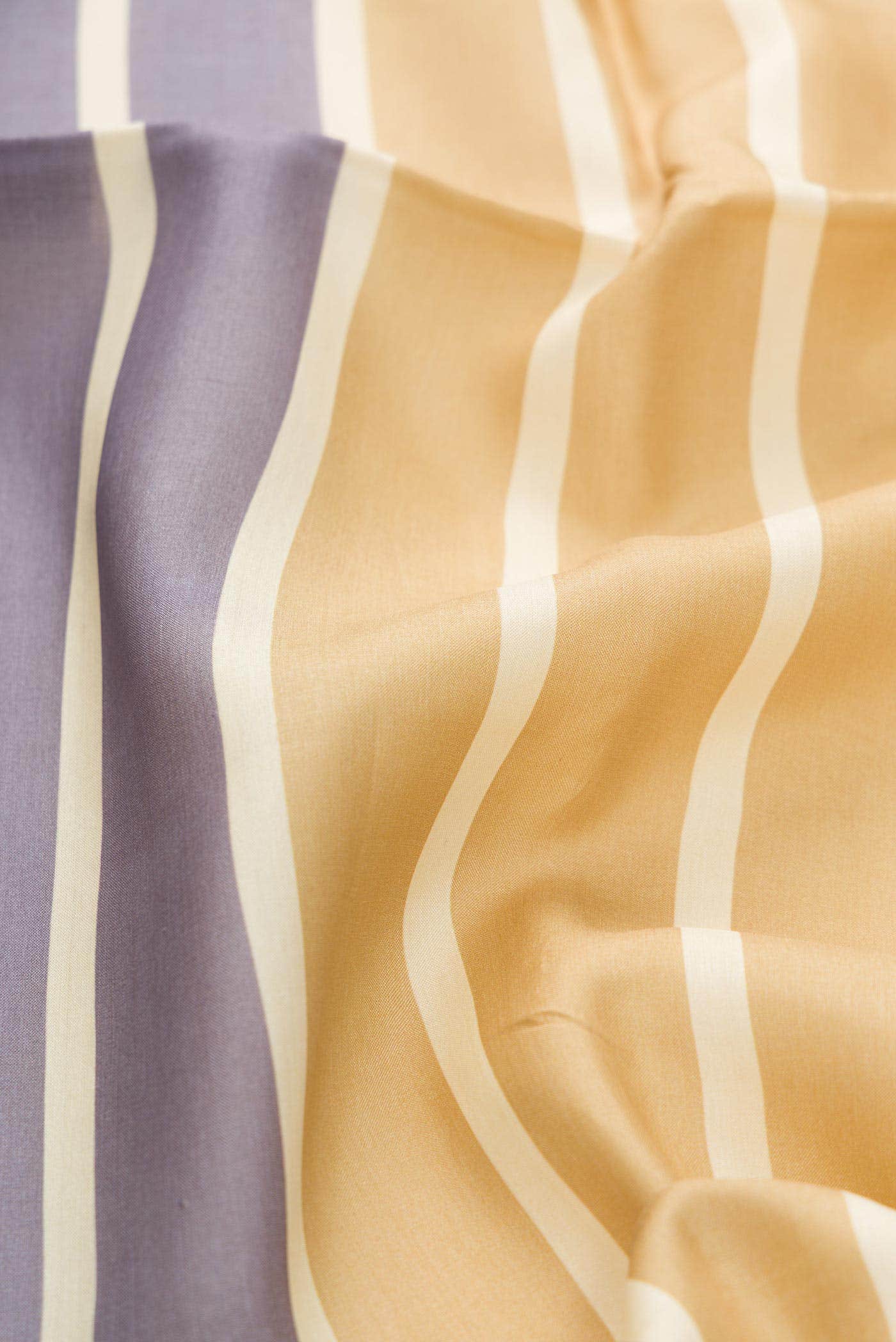Grey and Sandal Dual Tone Tussar Silk Saree - Image 2