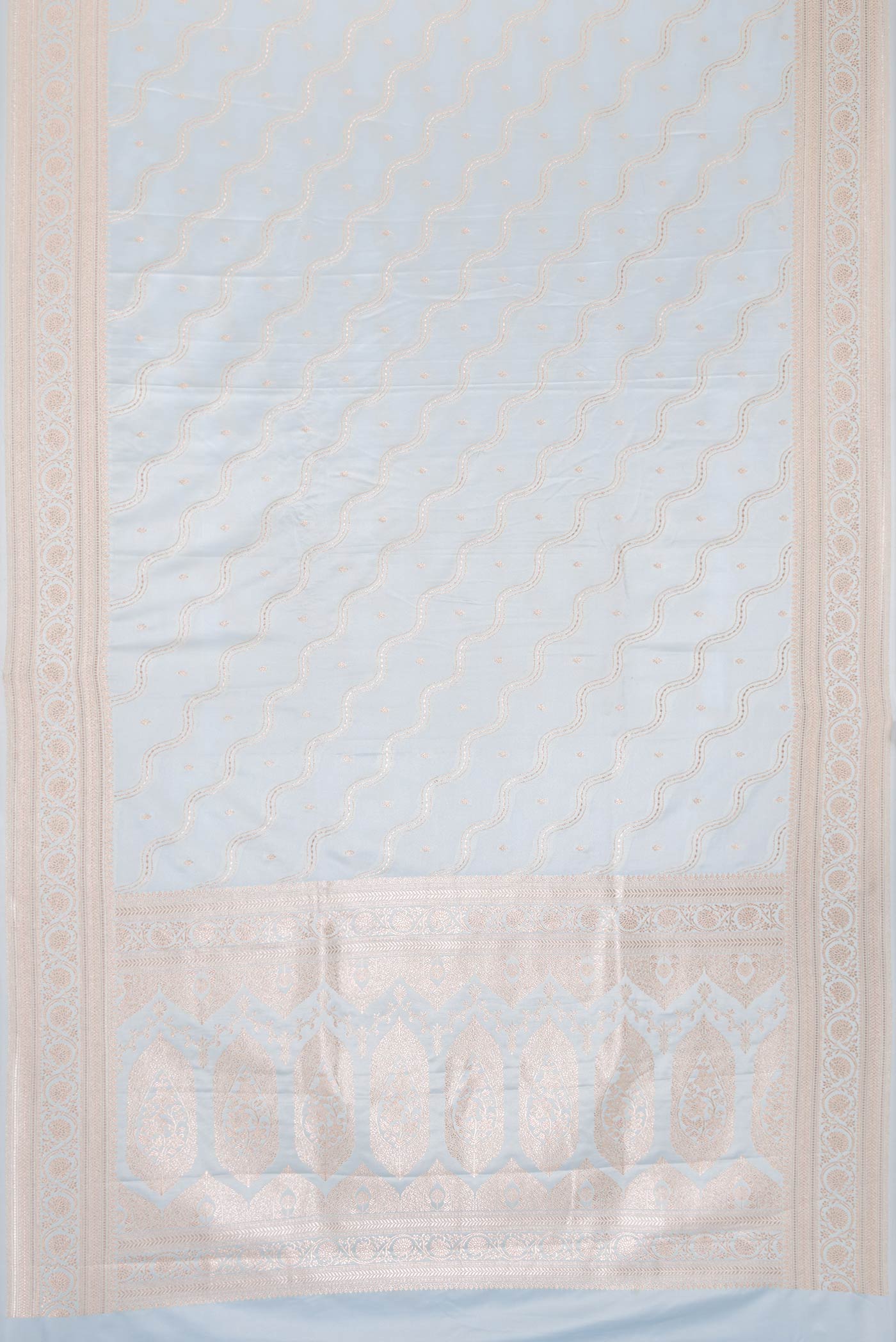 Grey Blended Banarasi Silk Saree - Image 3
