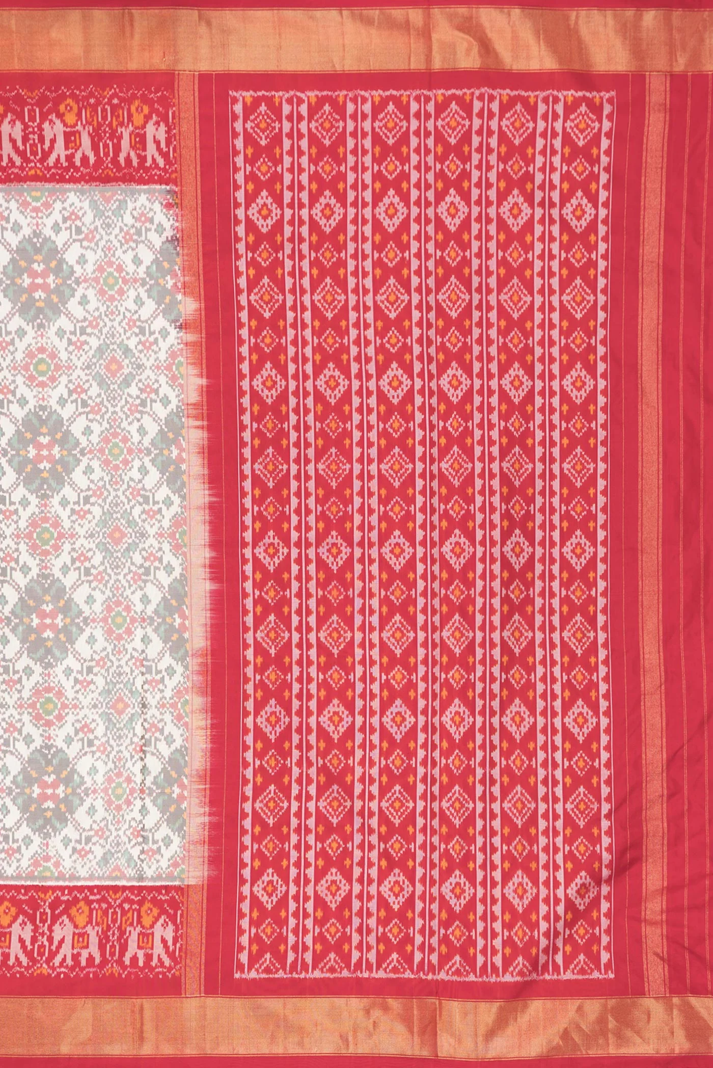 Off White Pochampally Silk Saree - Image 7