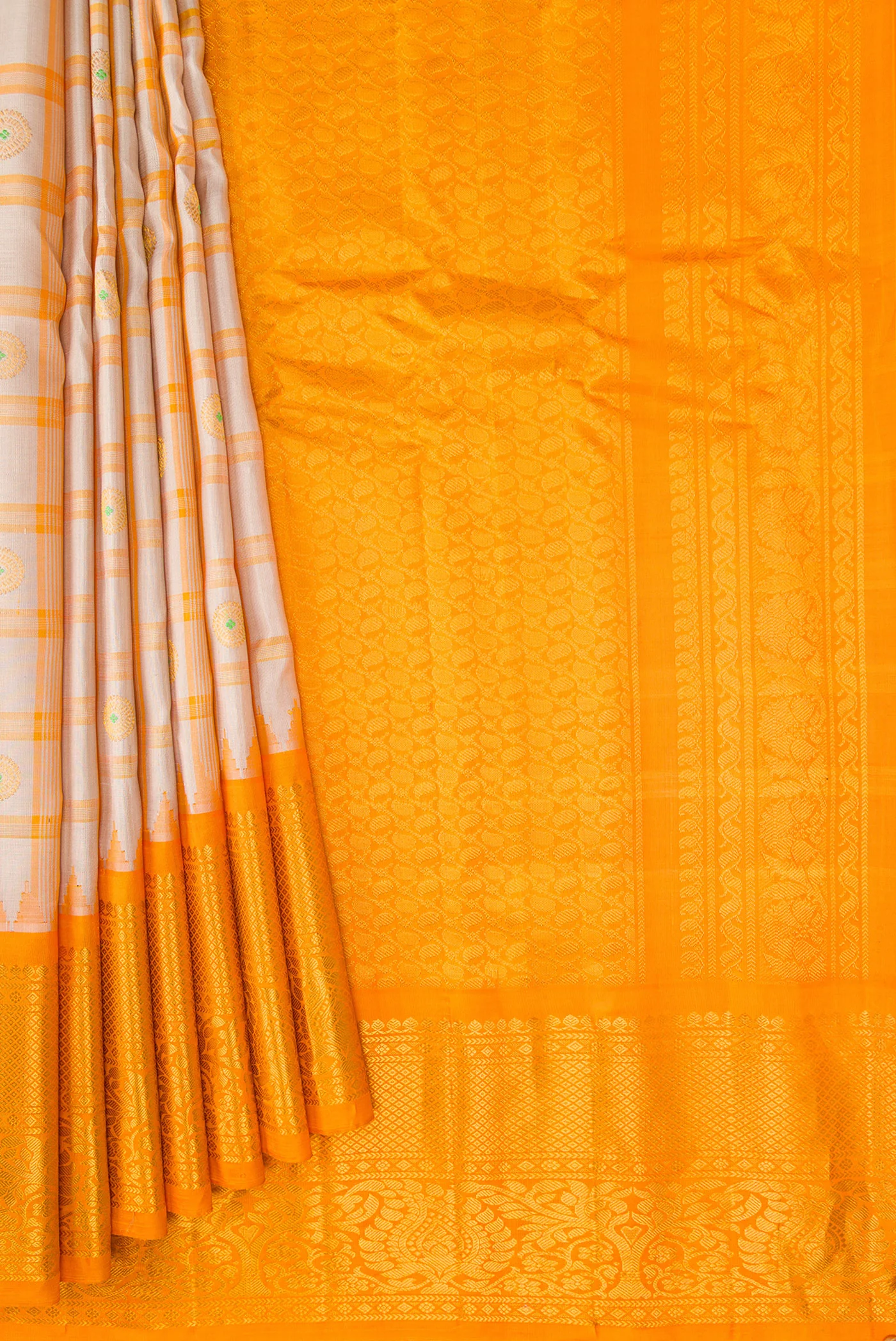 Grey Gadwal Silk Saree - Image 4