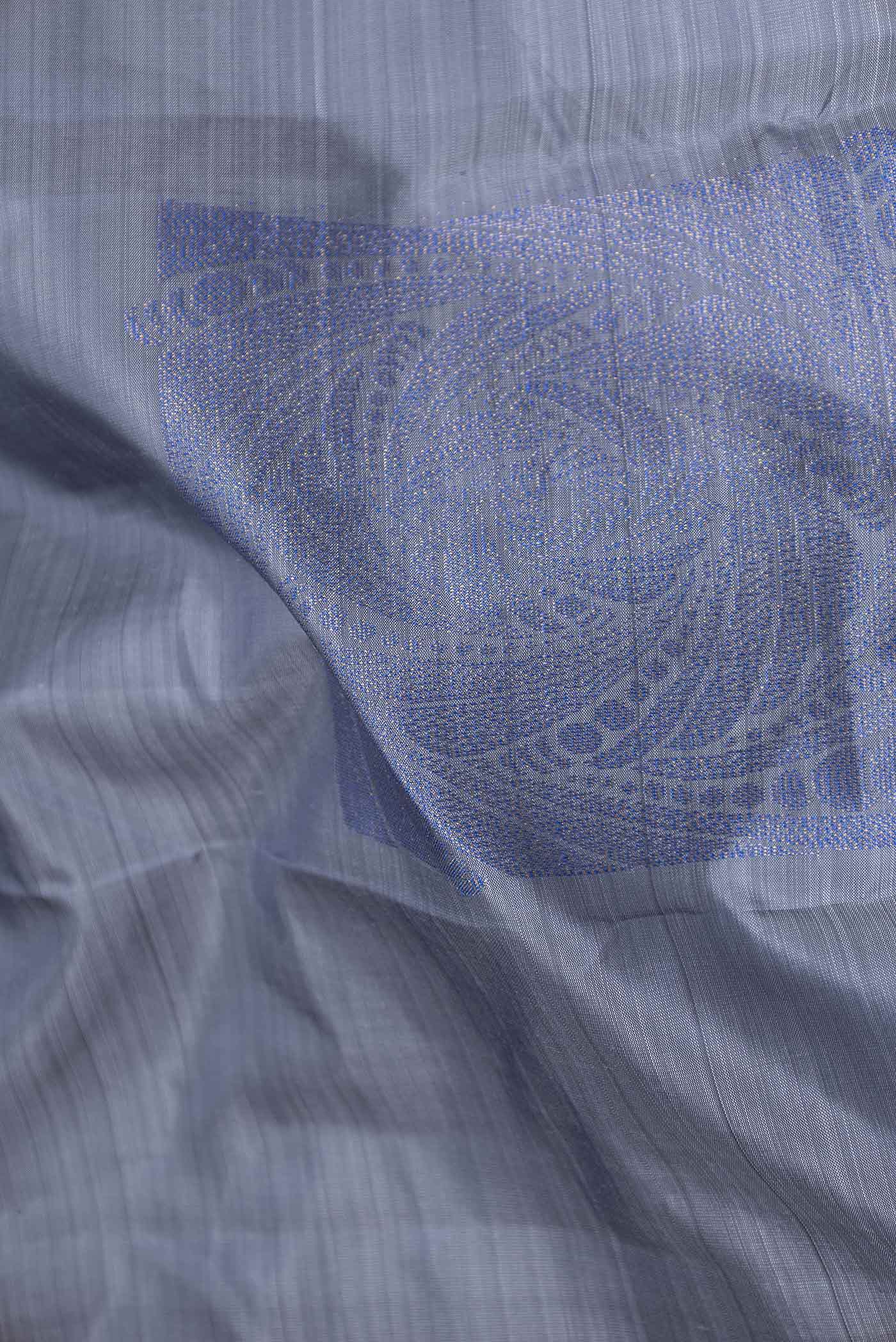 Grey Dual Tone Kanchipuram Saree - Image 2