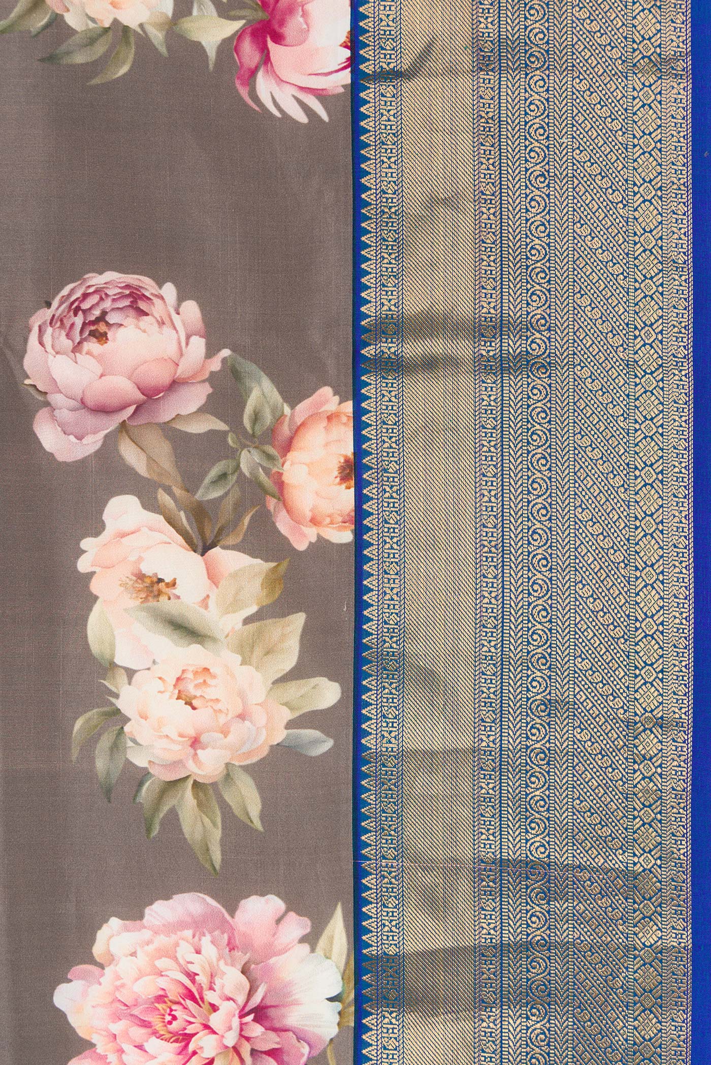 Grey Kanchipuram Silk Saree - Image 3