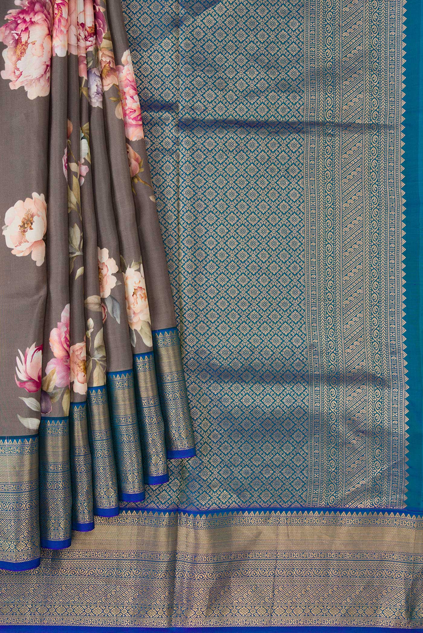 Grey Kanchipuram Silk Saree - Image 4