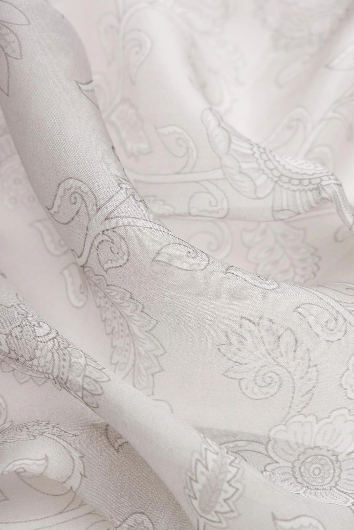 Grey Organza Silk Saree - Image 2