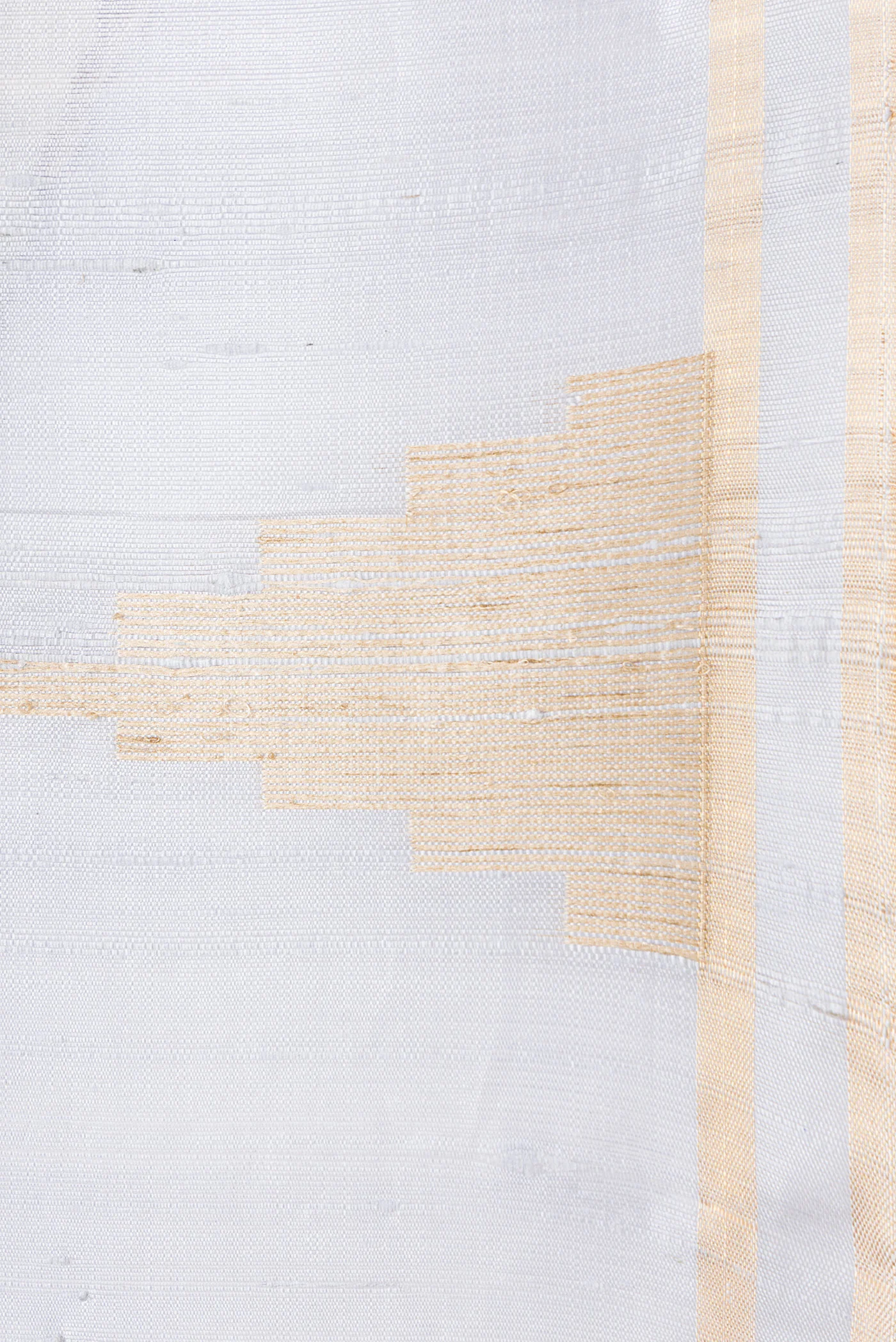 Grey Raw Silk Saree - Image 3