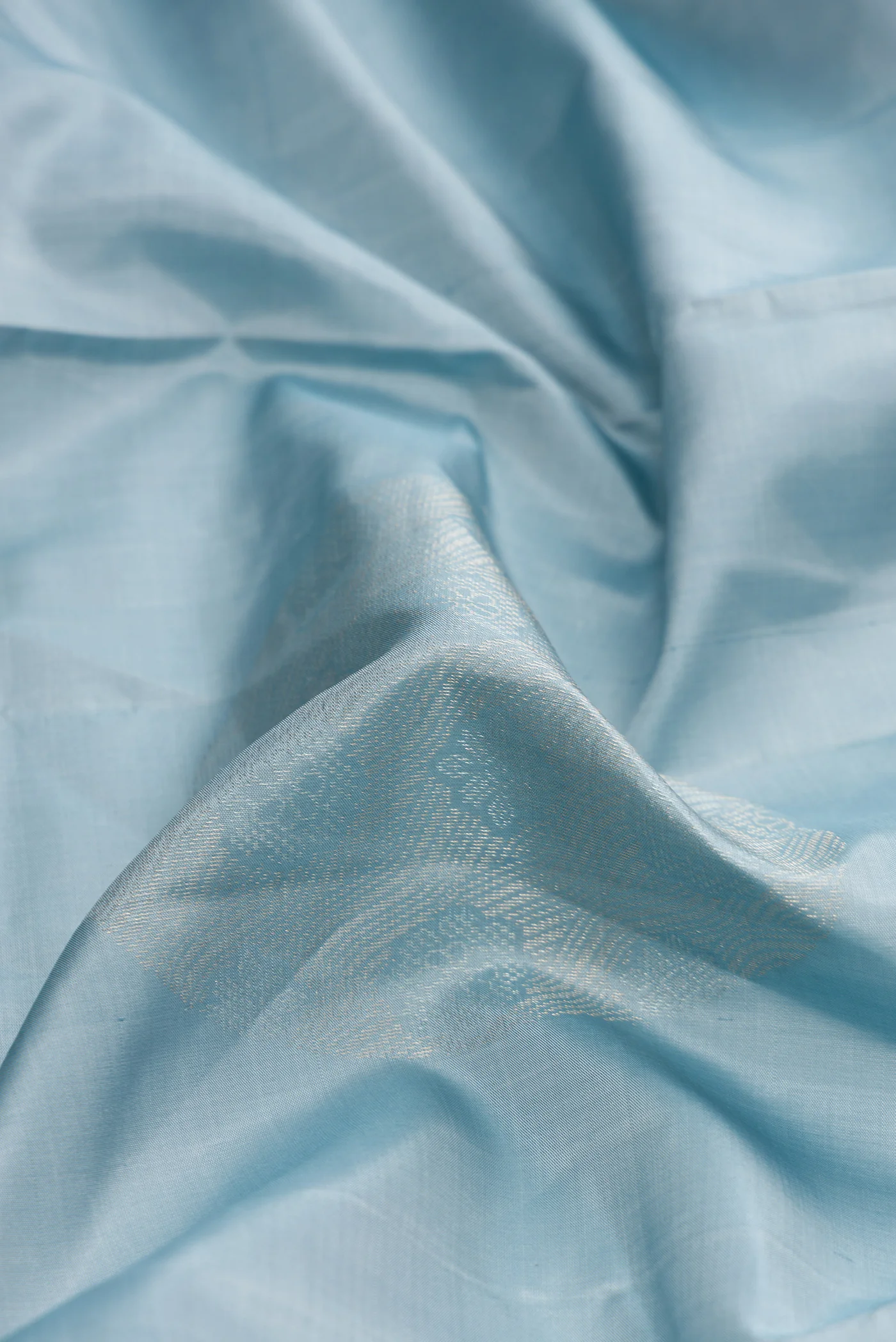 Blue Grey Dual Tone Soft Silk Saree - Image 2