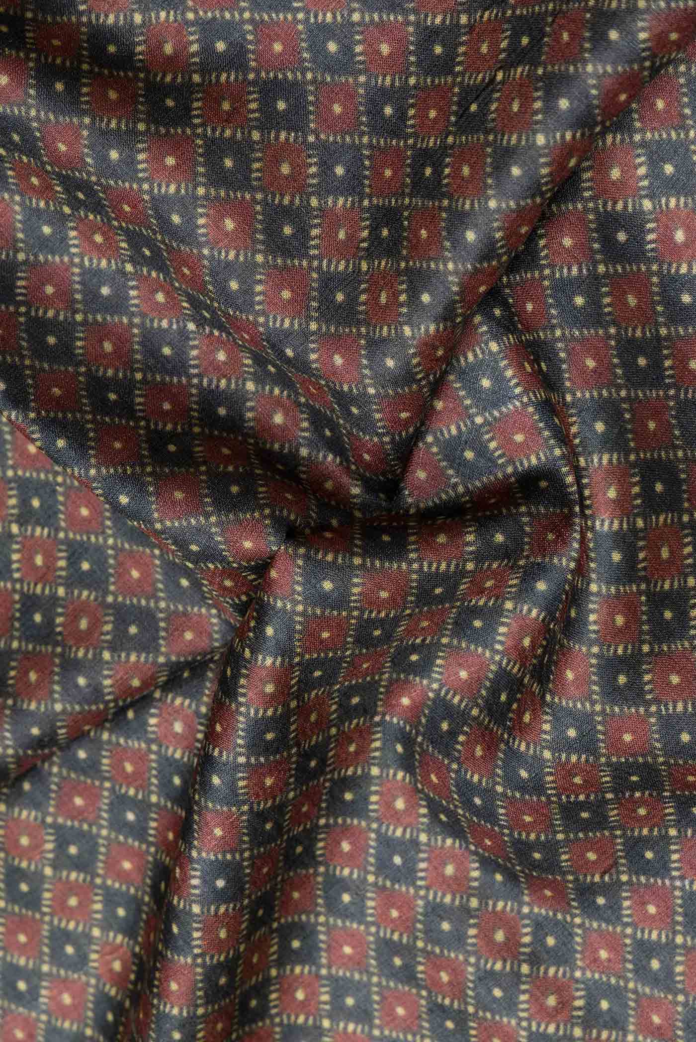 Grey Tussar Silk Saree - Image 2