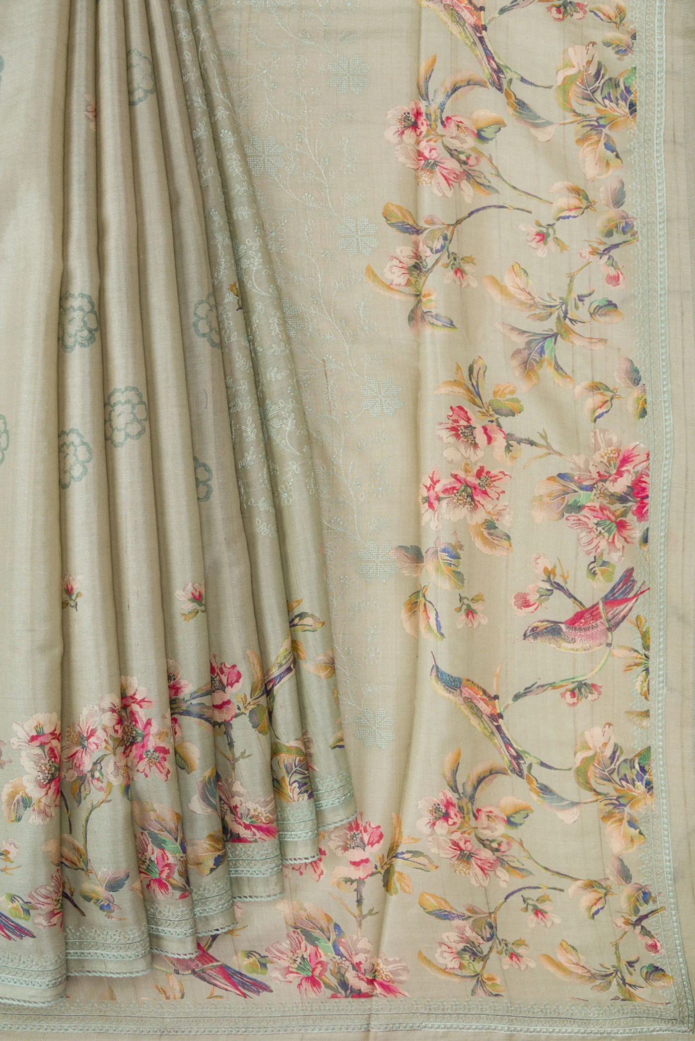 Grey Tussar Silk Saree - Image 4