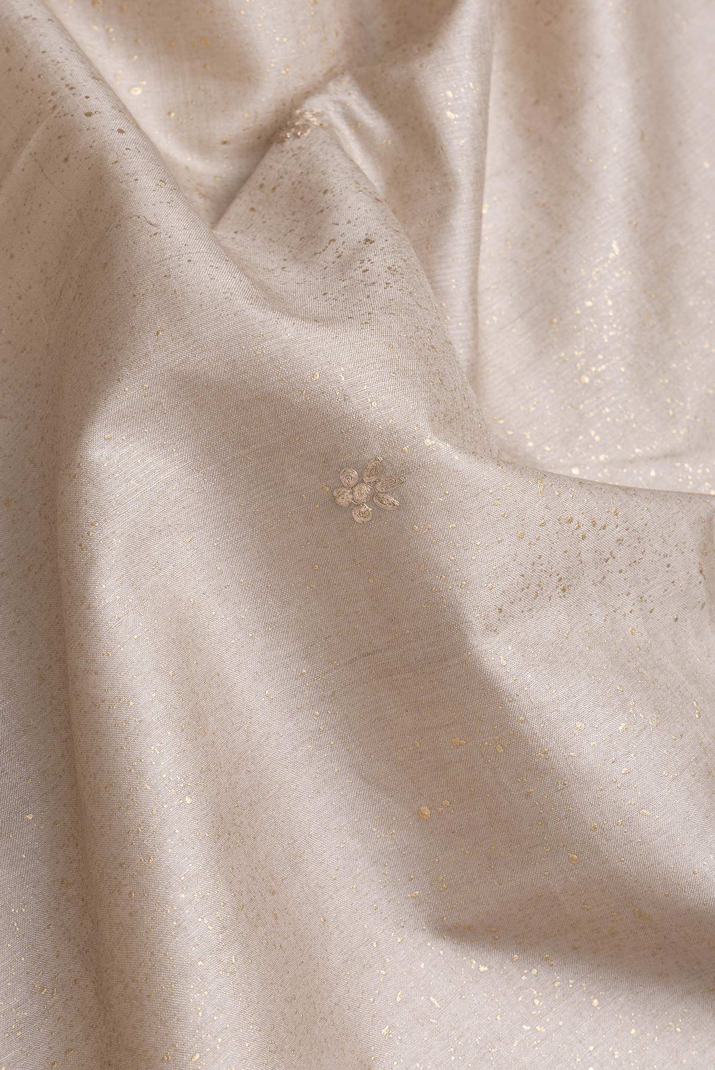 Grey Tussar Silk Saree - Image 2