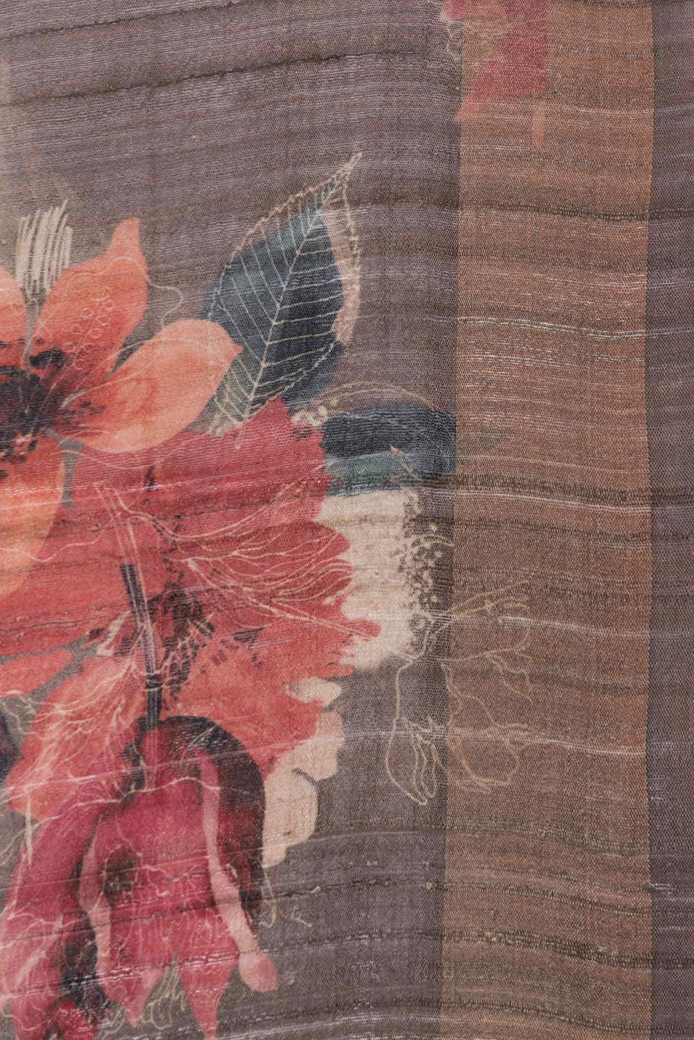 Grey Dual Tone Tussar Silk Saree - Image 3