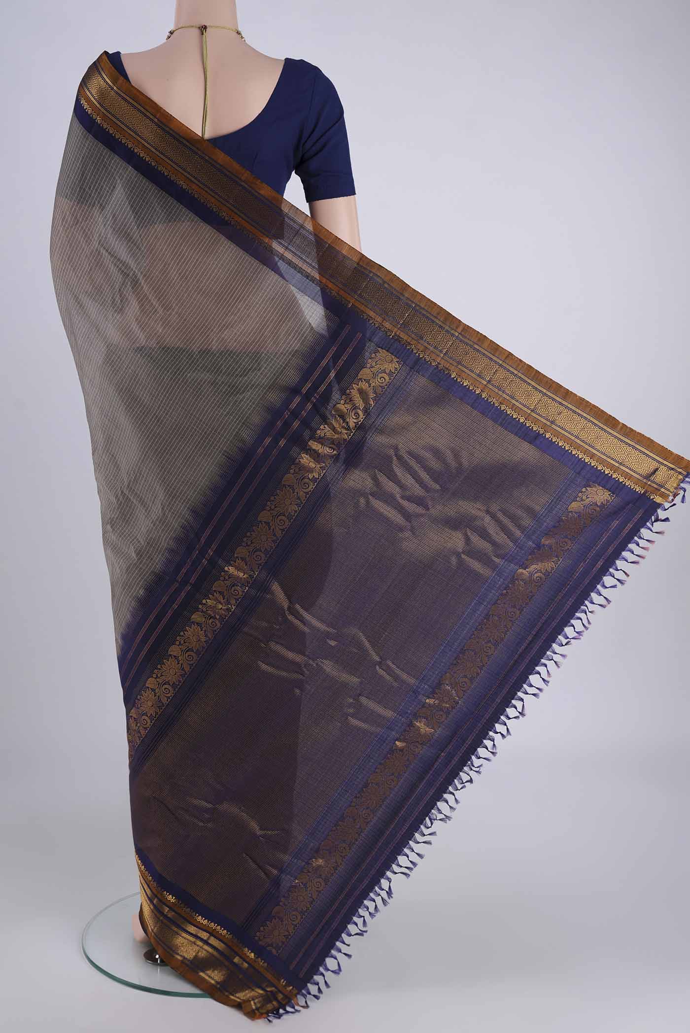 Grey Gadwal cotton Saree - Image 3