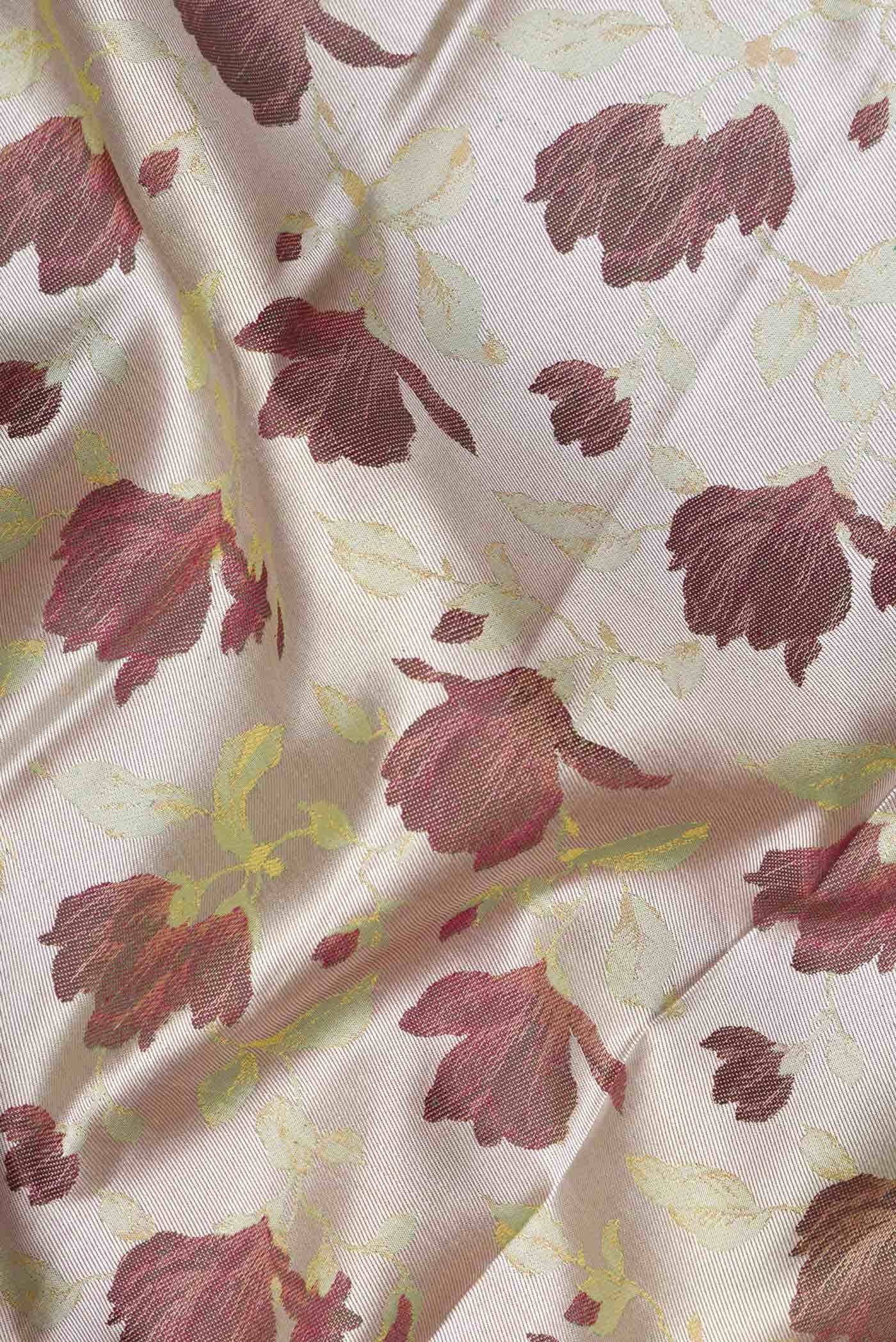Grey Kanchipuram Silk Saree - Image 3