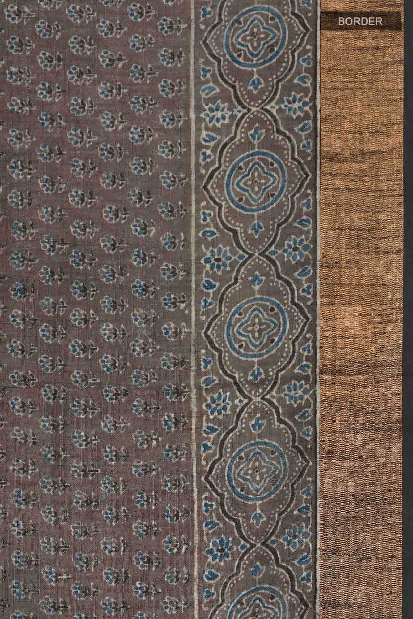 Grey Linen Cotton Saree - Image 4
