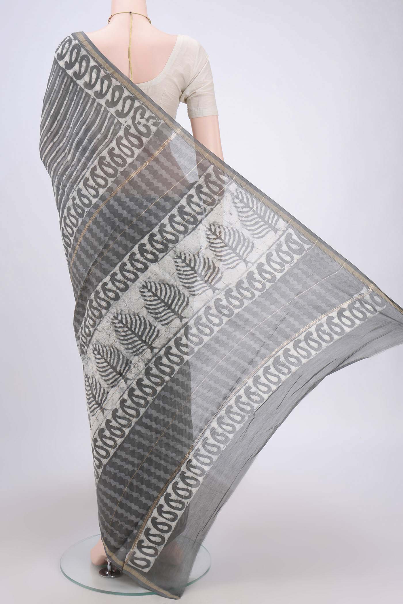 Grey Chanderi Silk Cotton Saree - Image 2