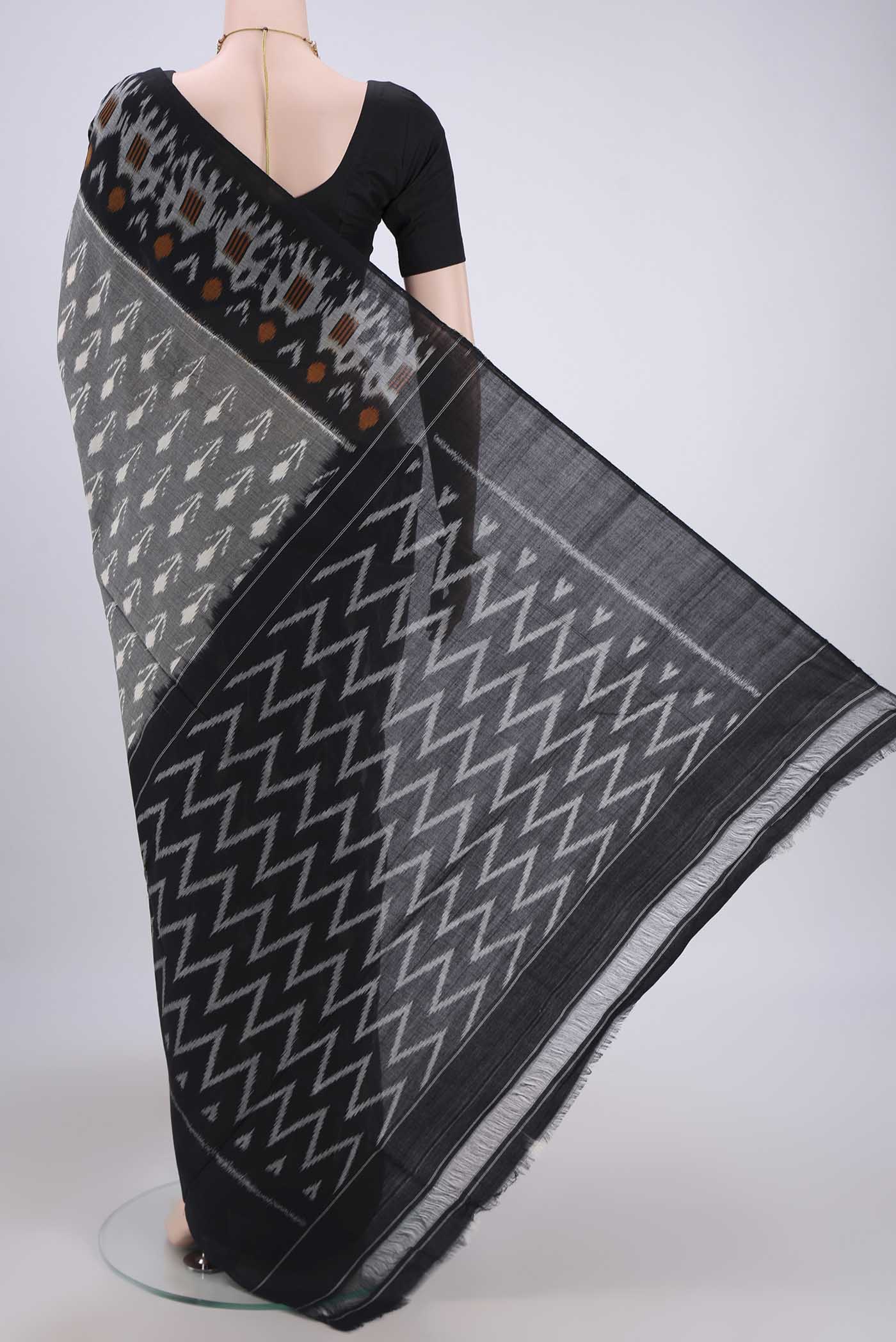 Grey Pochampally Cotton Saree - Image 3