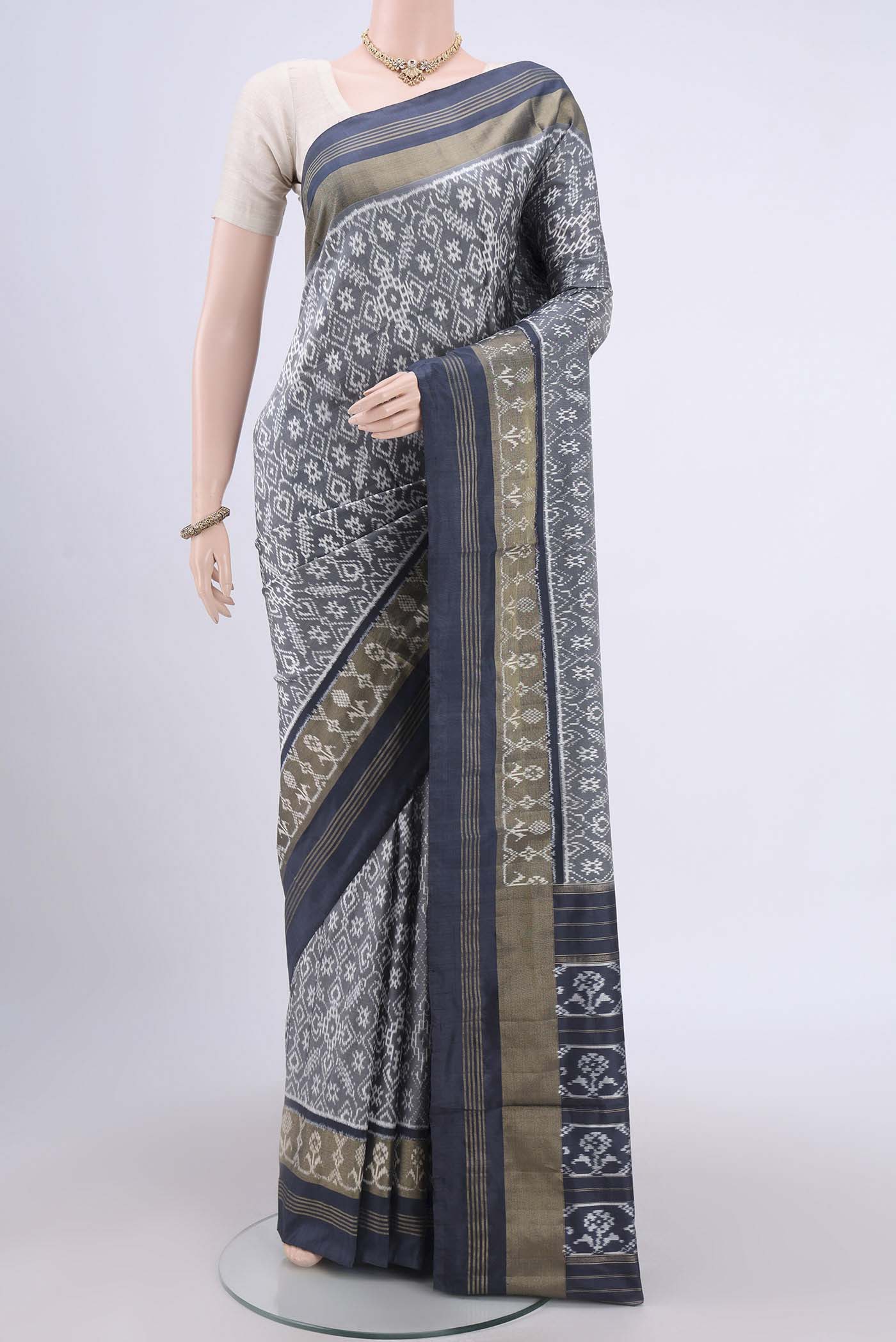 Grey Pochampally Silk Saree