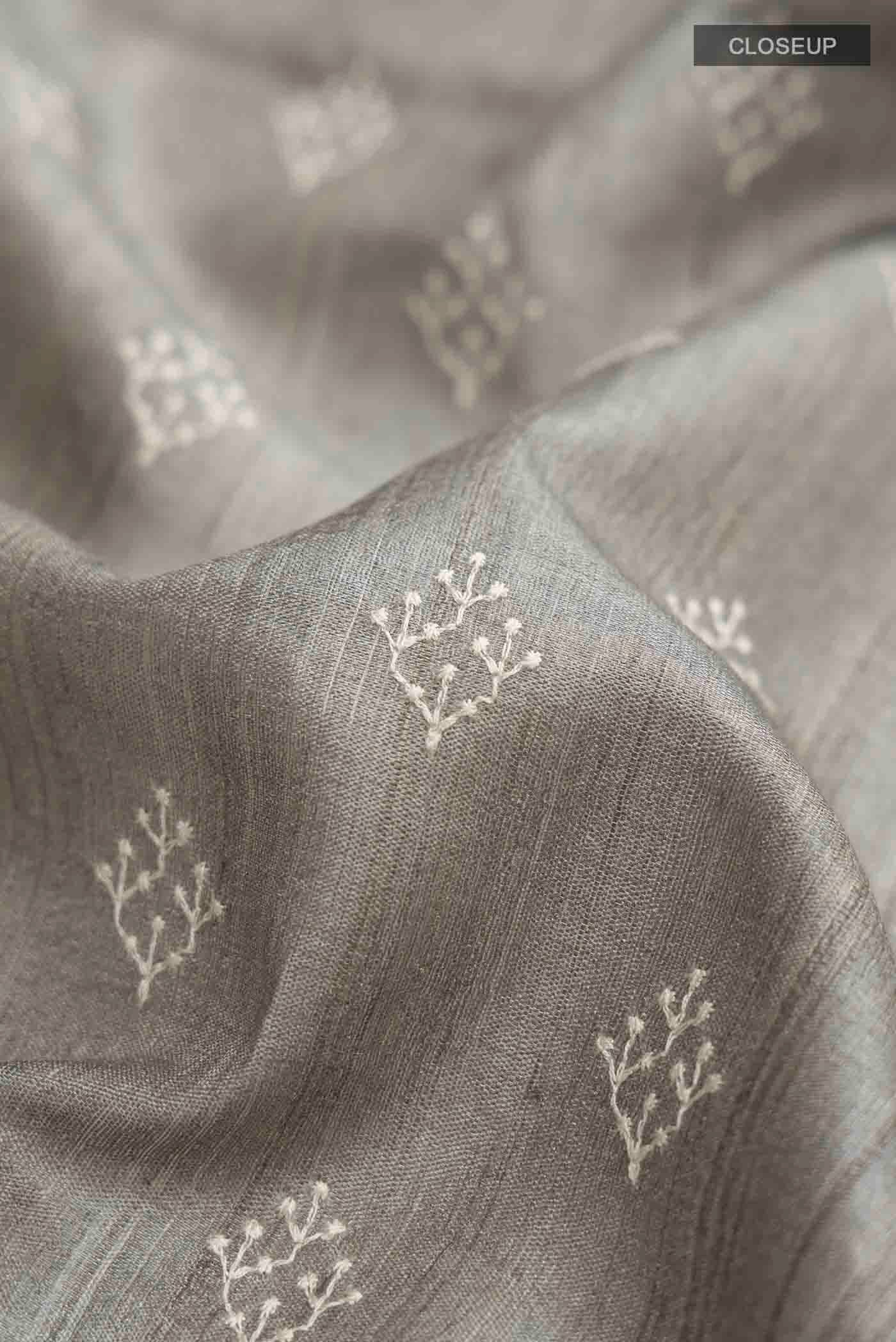 Grey Tussar Silk Saree - Image 2