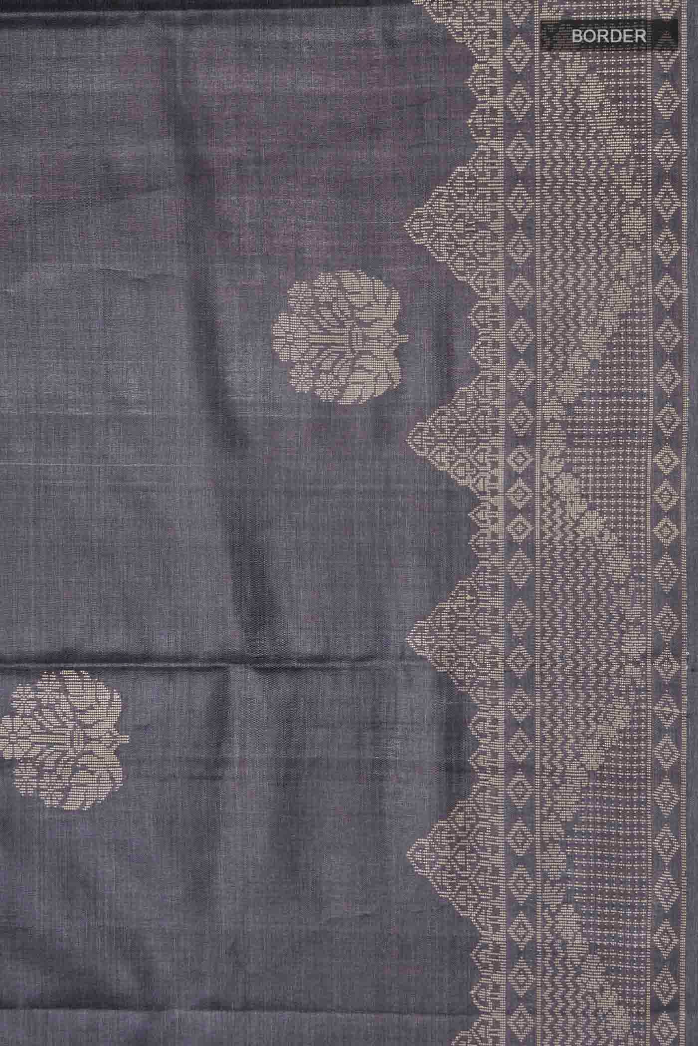 Grey Tussar Silk Saree - Image 3