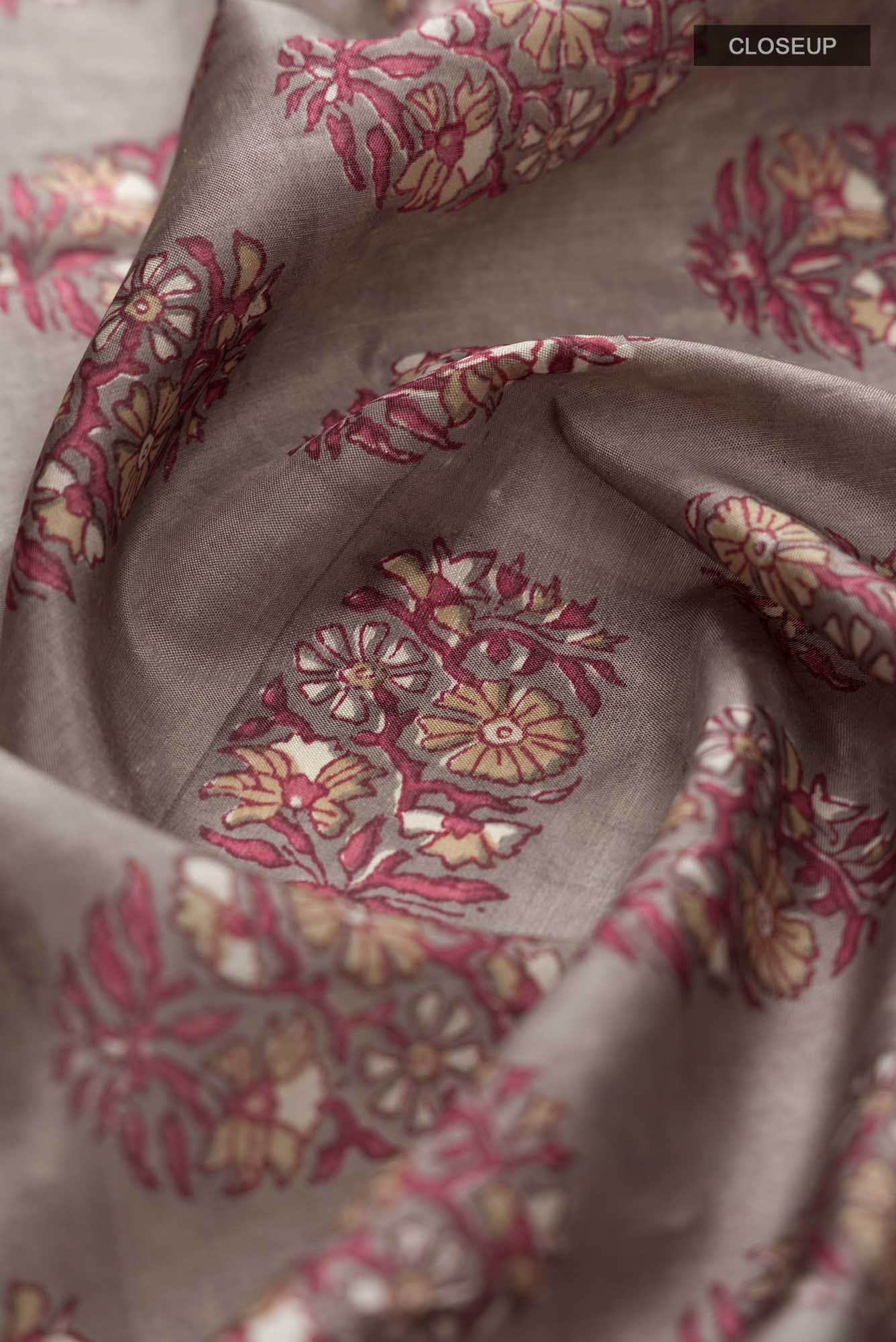 Grey Tussar Silk Saree - Image 3