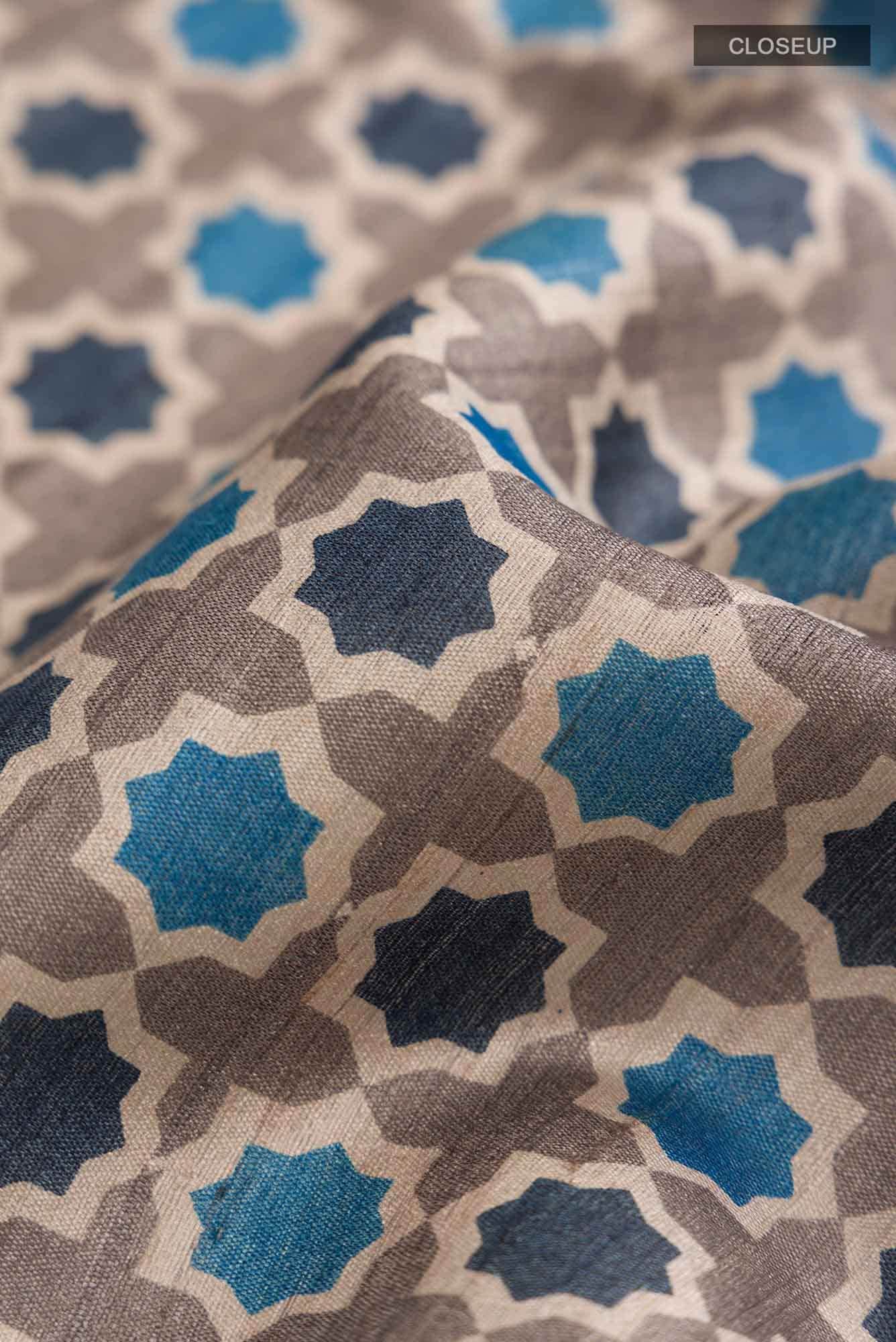 Grey Tussar Silk Saree - Image 2