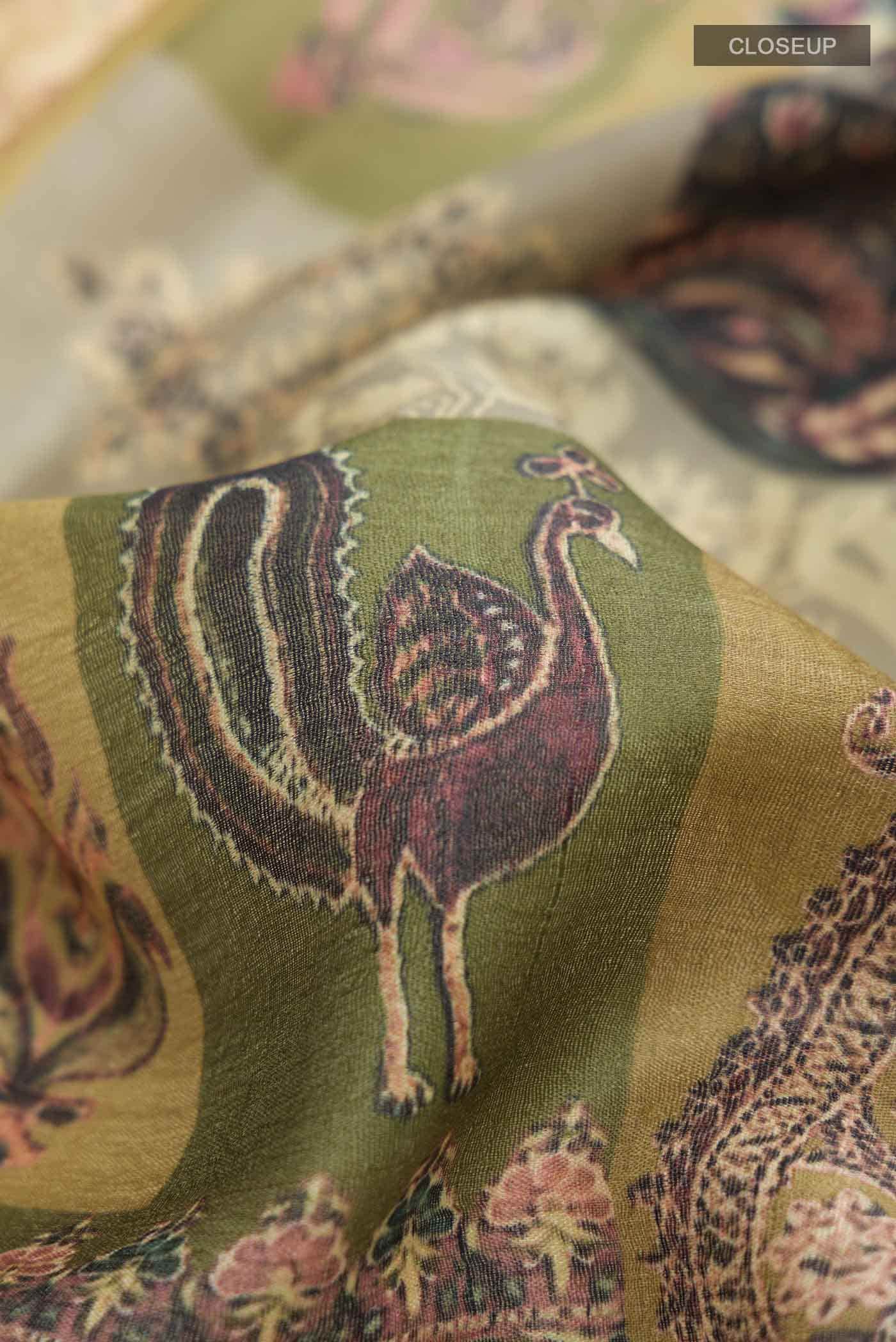 Grey Tussar Silk Saree - Image 2