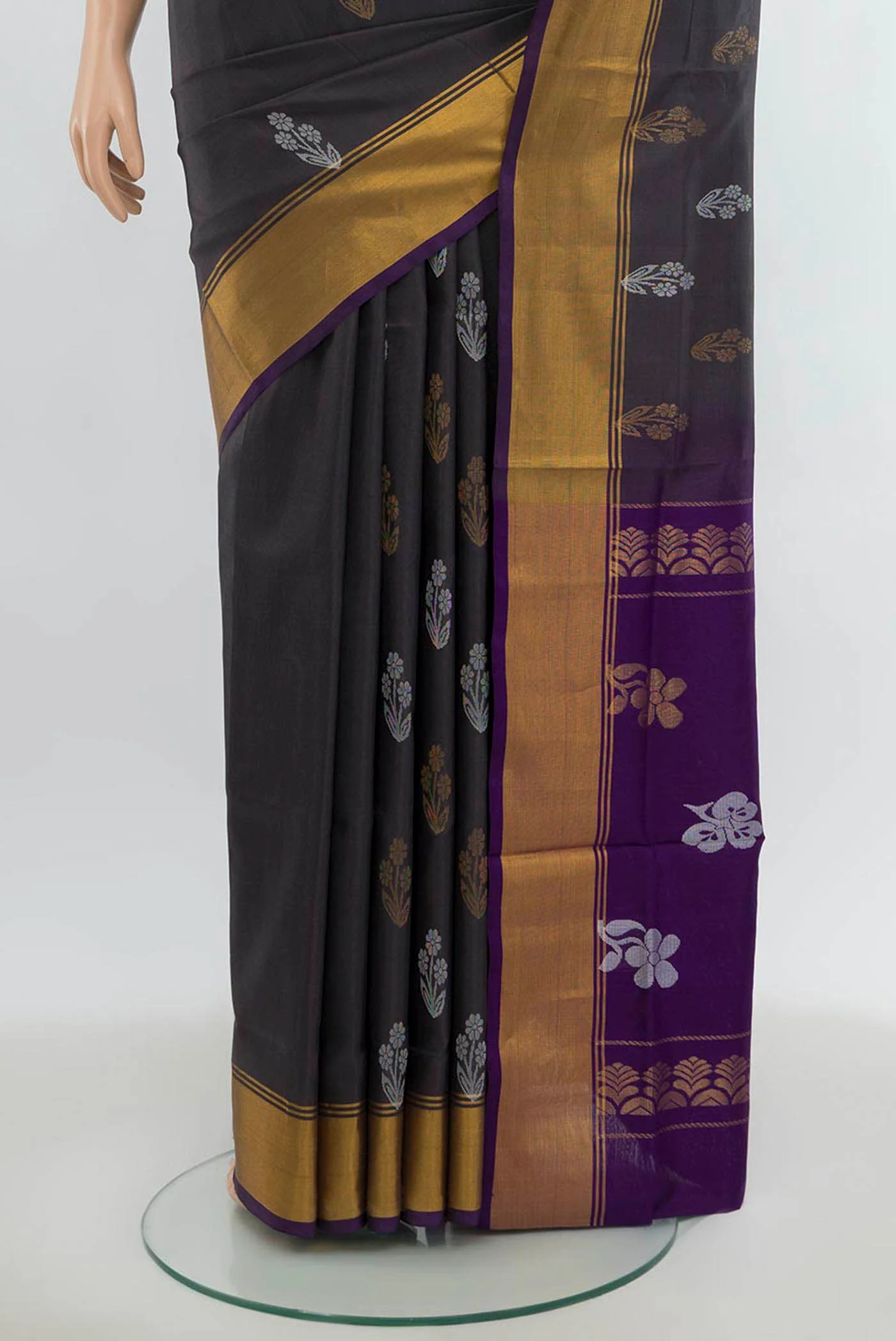 Grey Uppada Silk Saree - Image 3