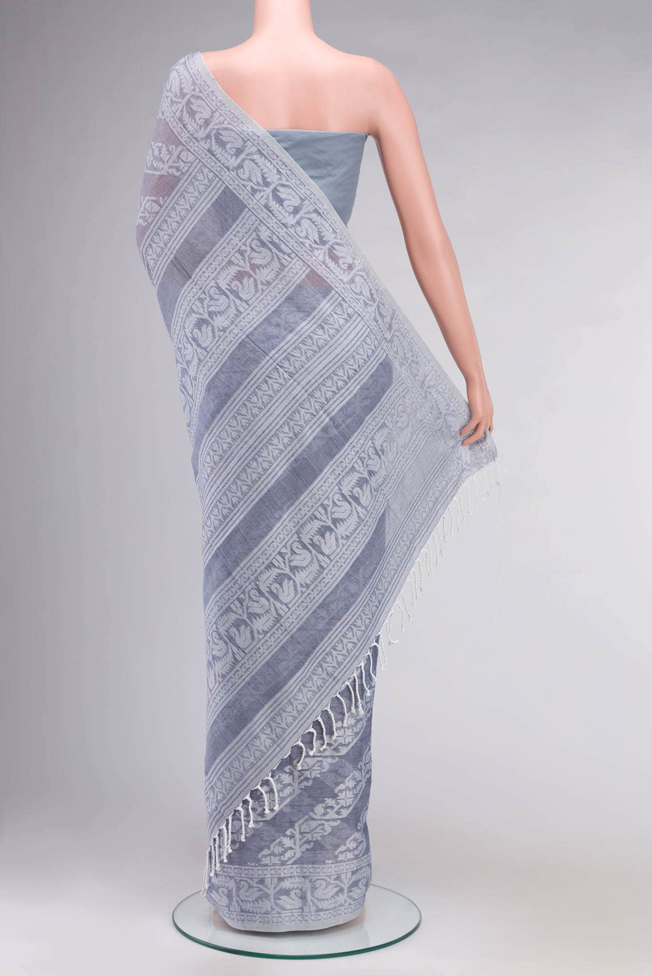 Hansika-Grey Bengal Cotton saree - Image 10
