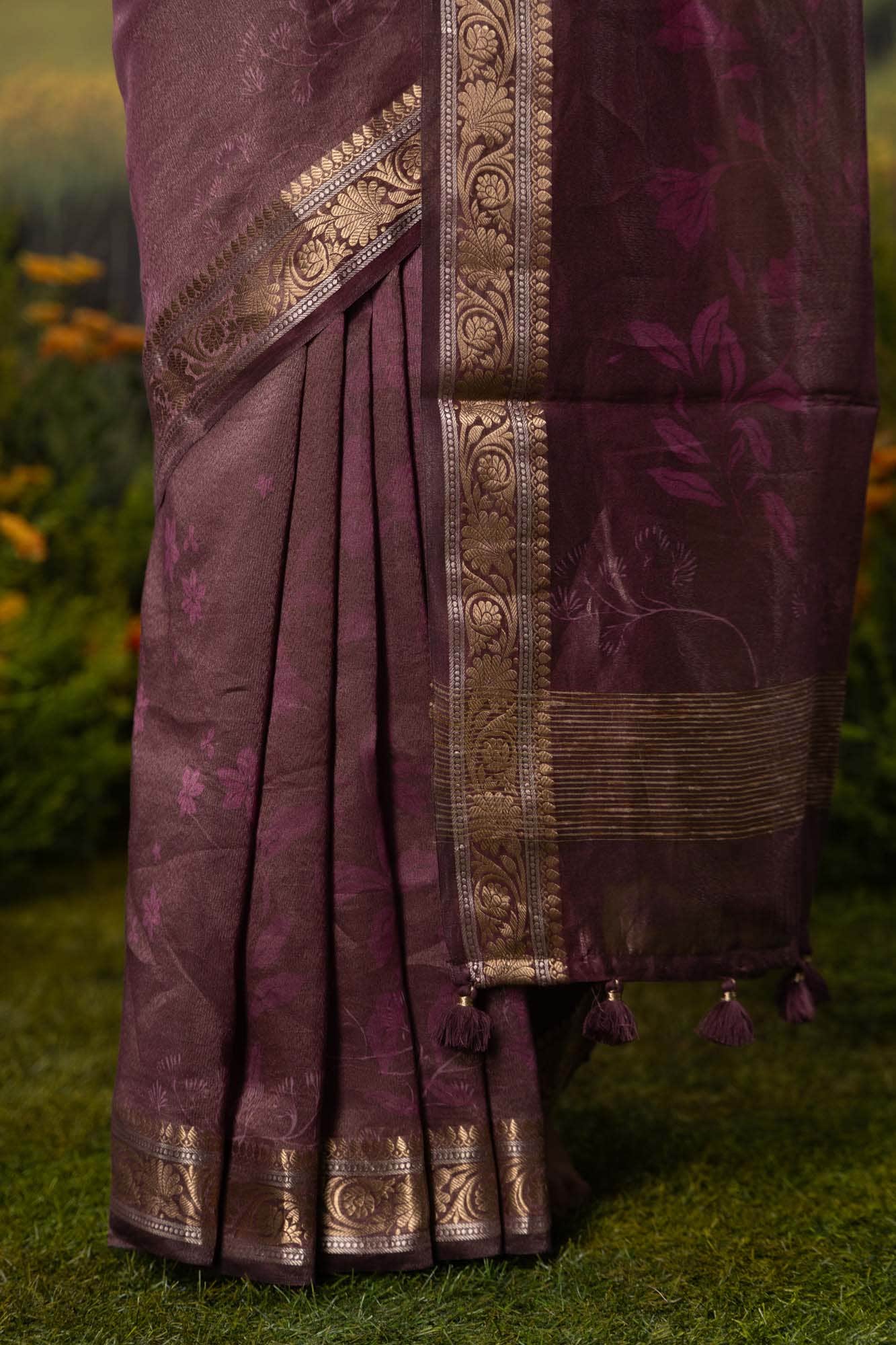 Ikebana's Promise-Wine Cotton Tissue Saree - Image 3