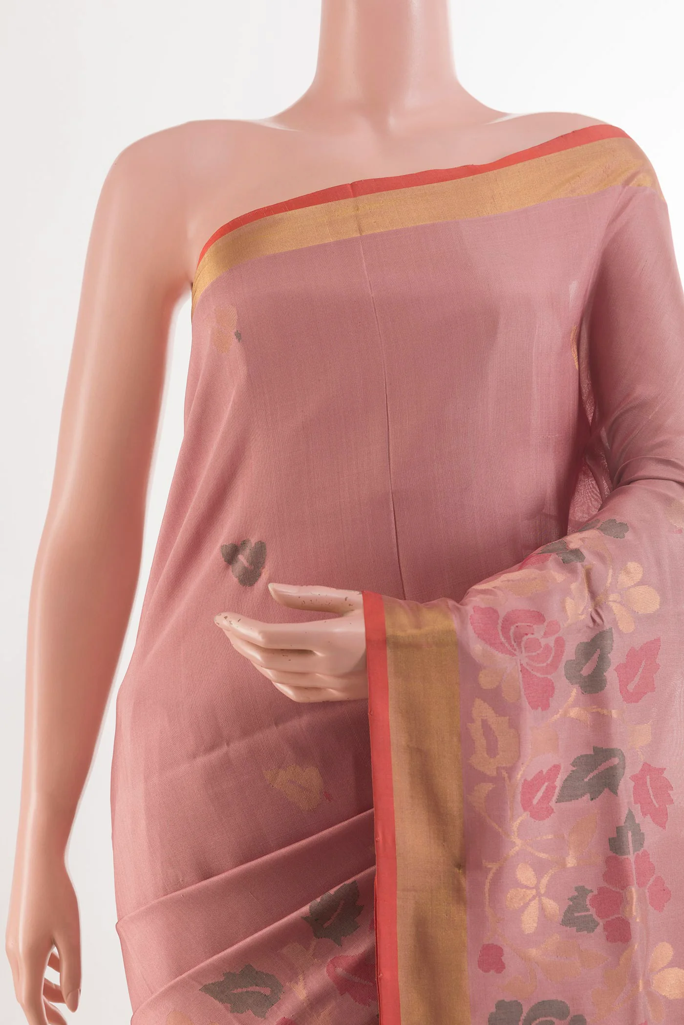 Rose Gold Uppada Silk Saree - Image 2