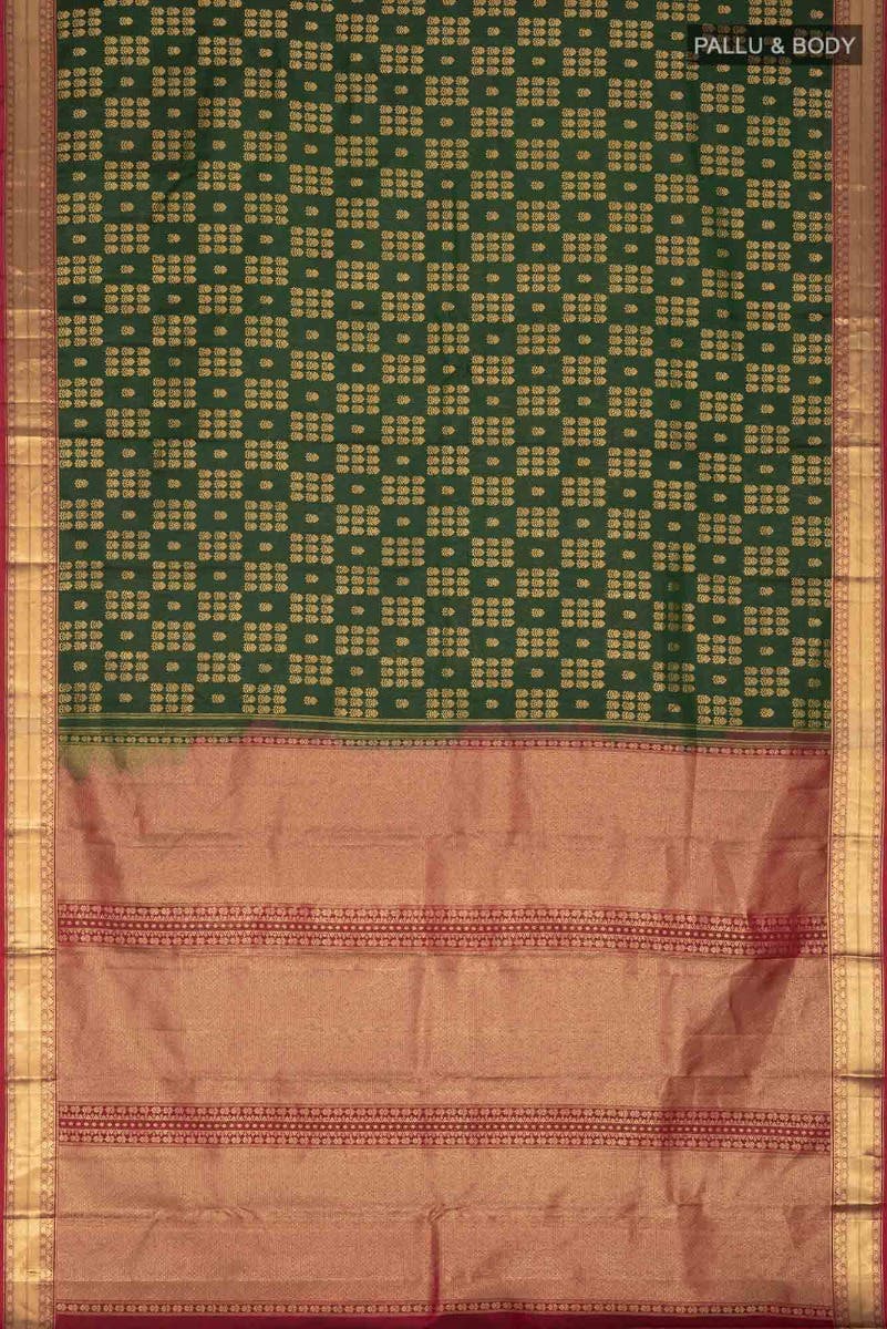 Kanaka-Green Kanchipuram Silk Saree - Image 9