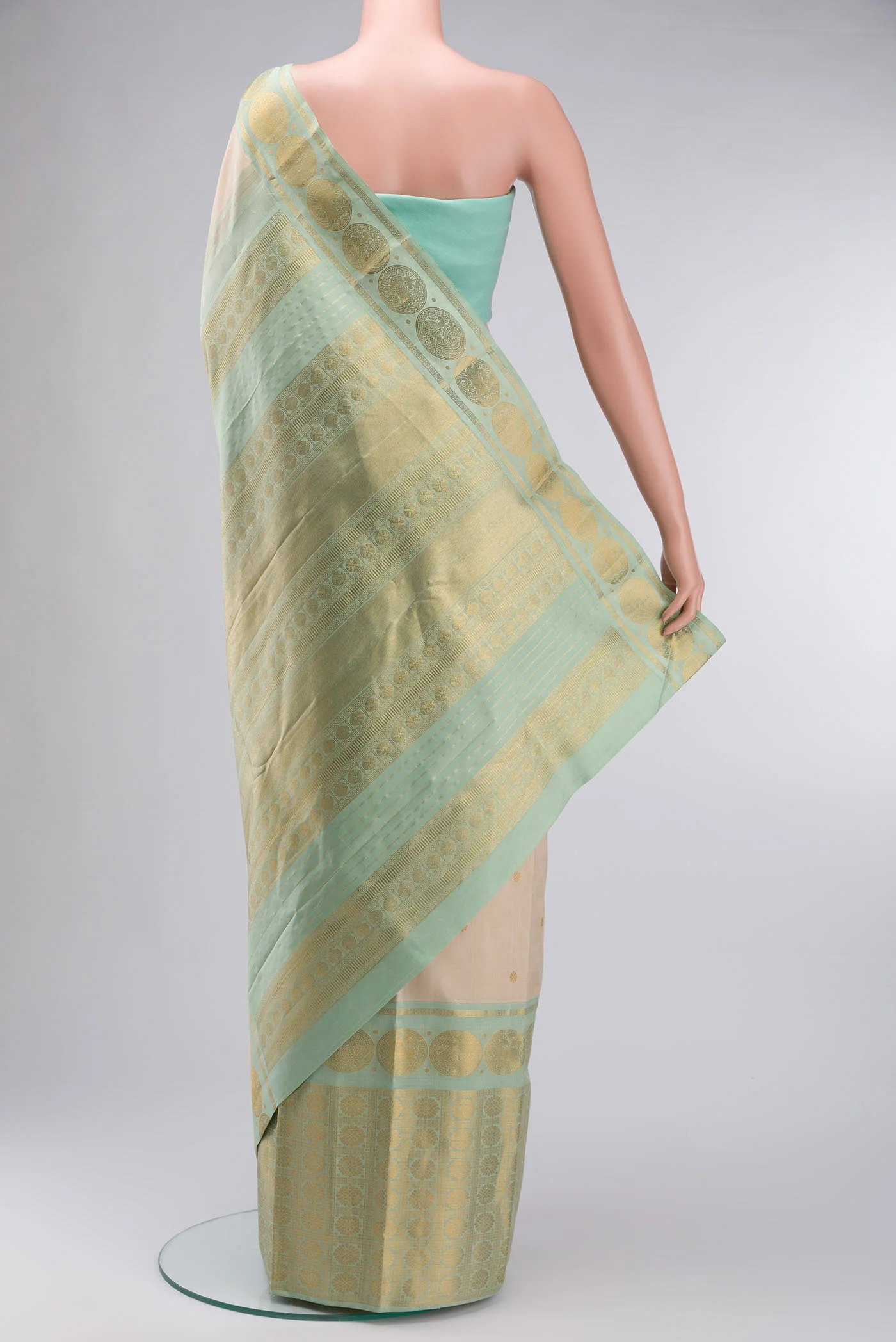 Kanmani-Cream Kanchipuram Silk Saree - Image 8