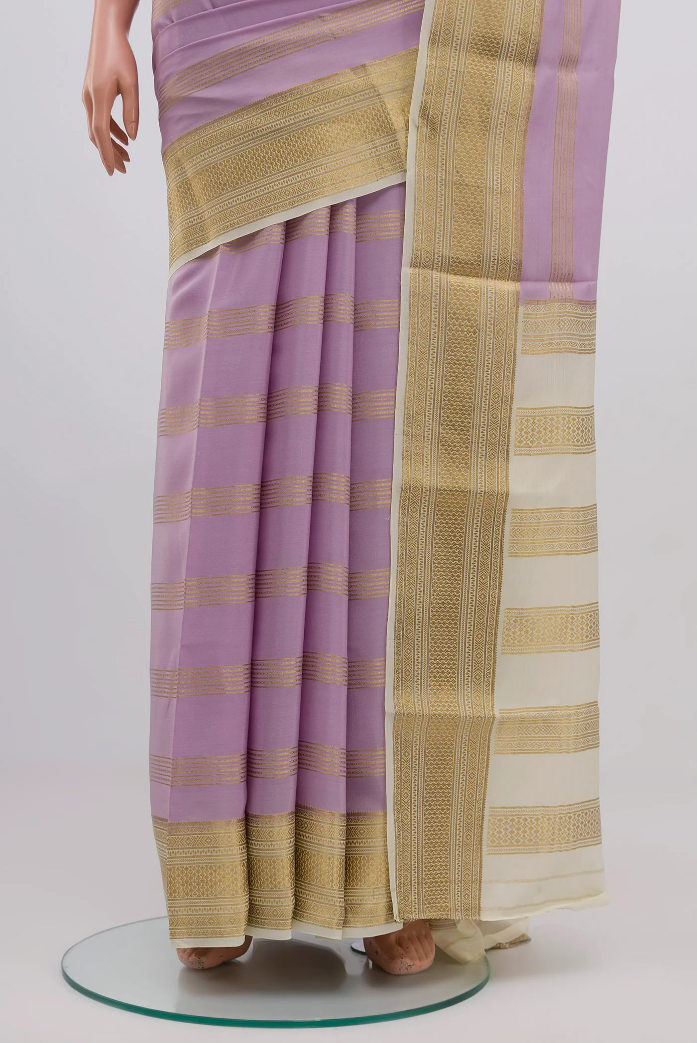 Lavender Mysore Crepe Saree - Image 3