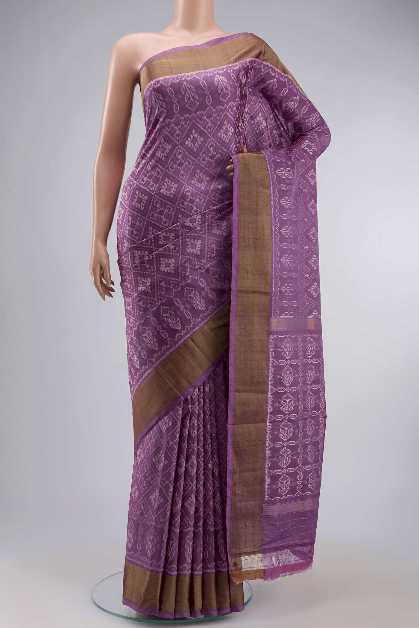 Lavender Pochampally Silk Saree