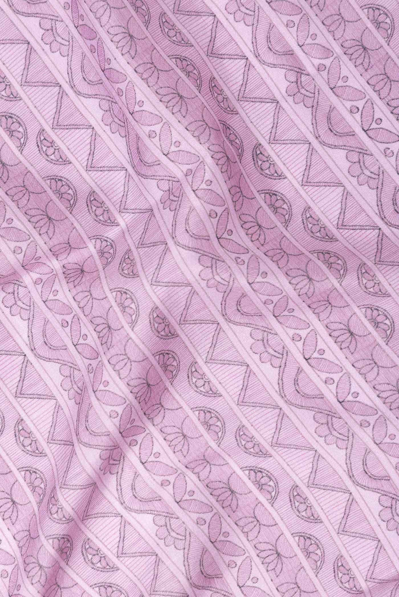Lavender Printed Silk Saree - Image 2