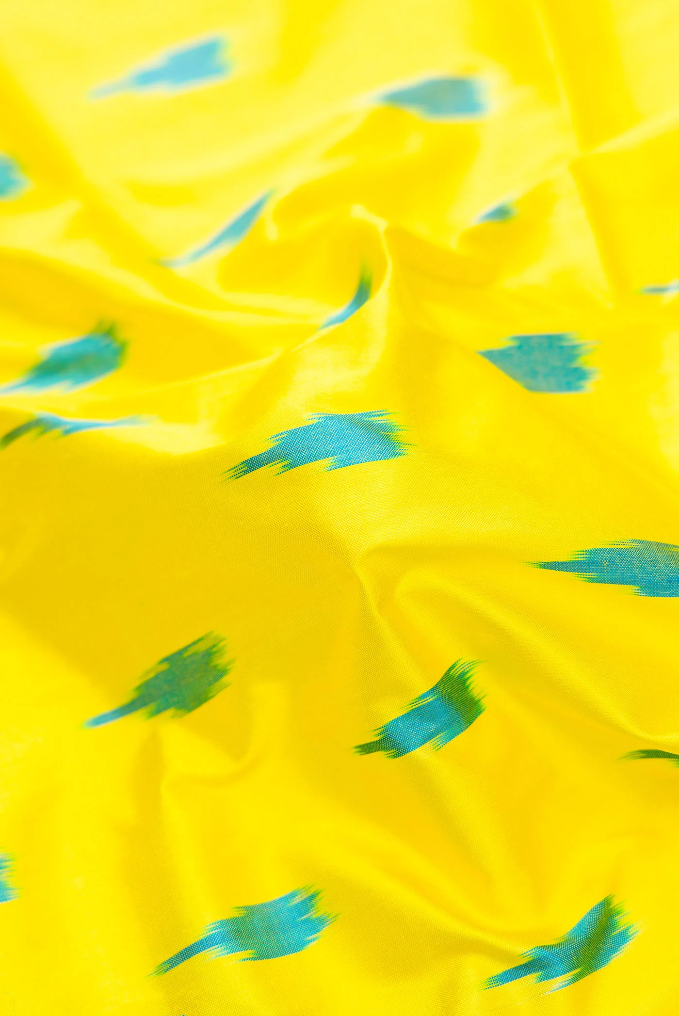 Lemon Yellow Pochampally Silk Saree - Image 2