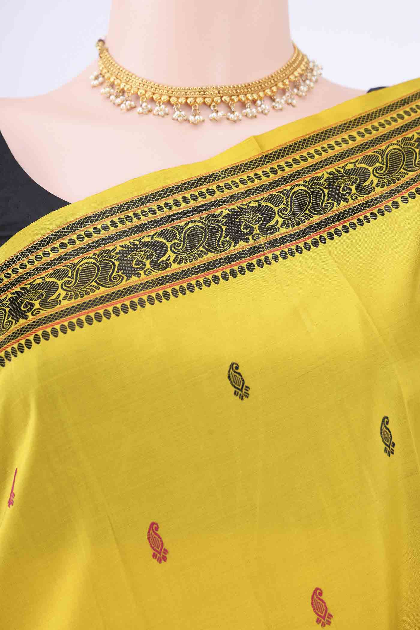 Lemon Yellow Kanchipuram Saree - Image 2