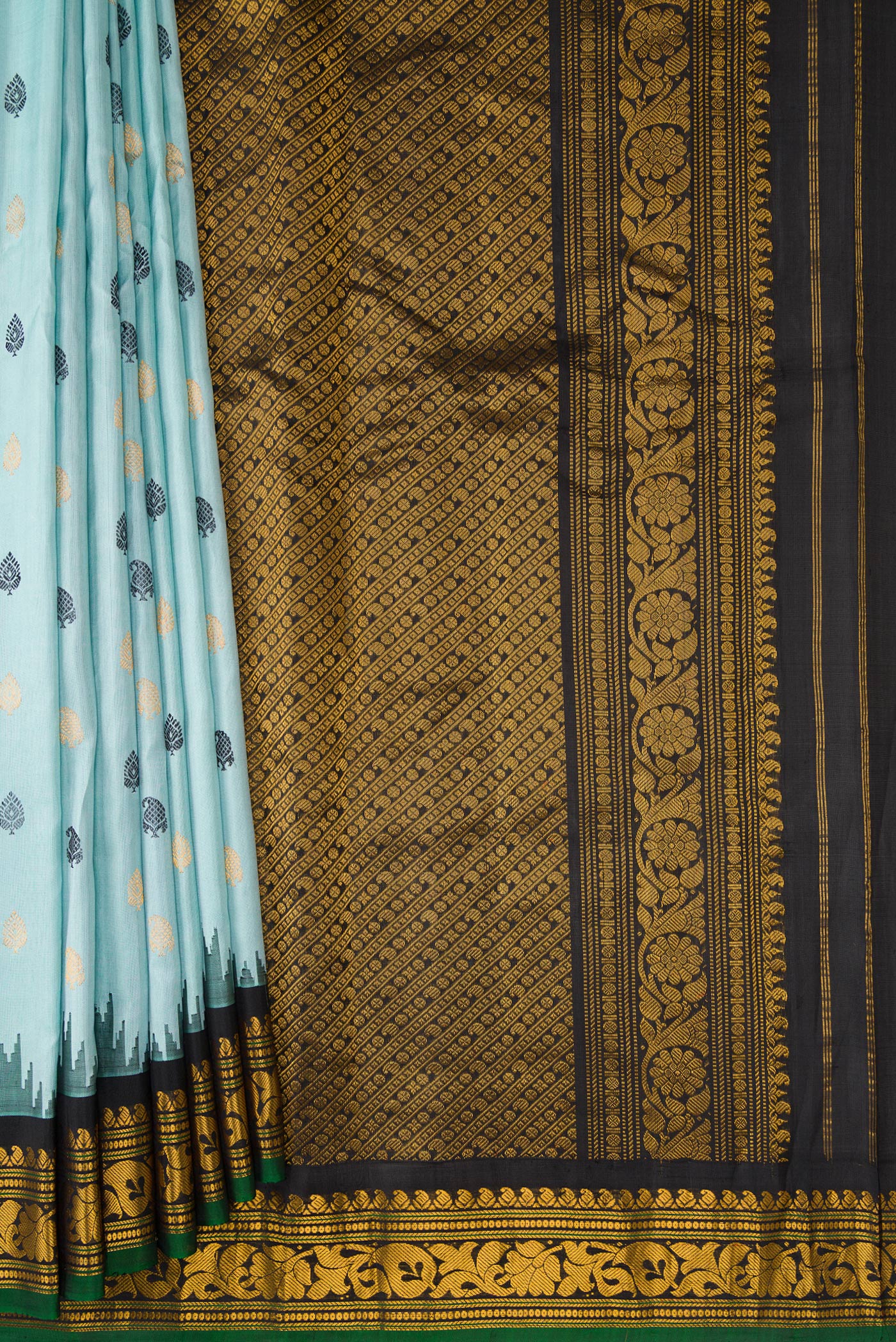 Light Blue Gadwal Silk Saree - Image 4