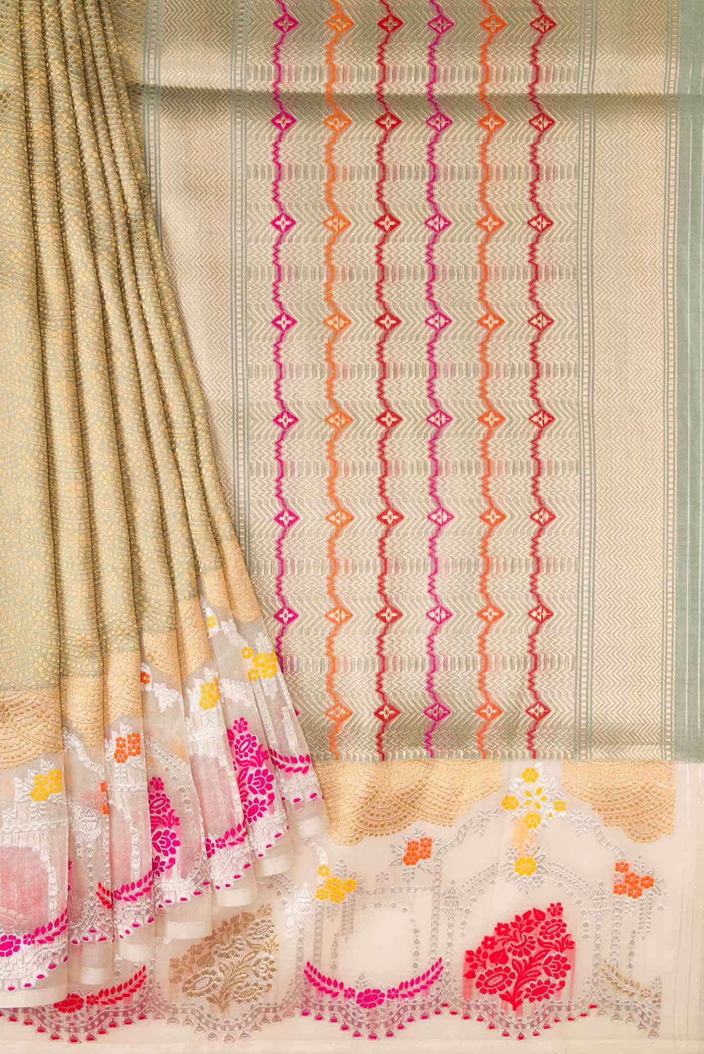 Pure Silk Pure Zari Gold Banarasi Saree - Image 2